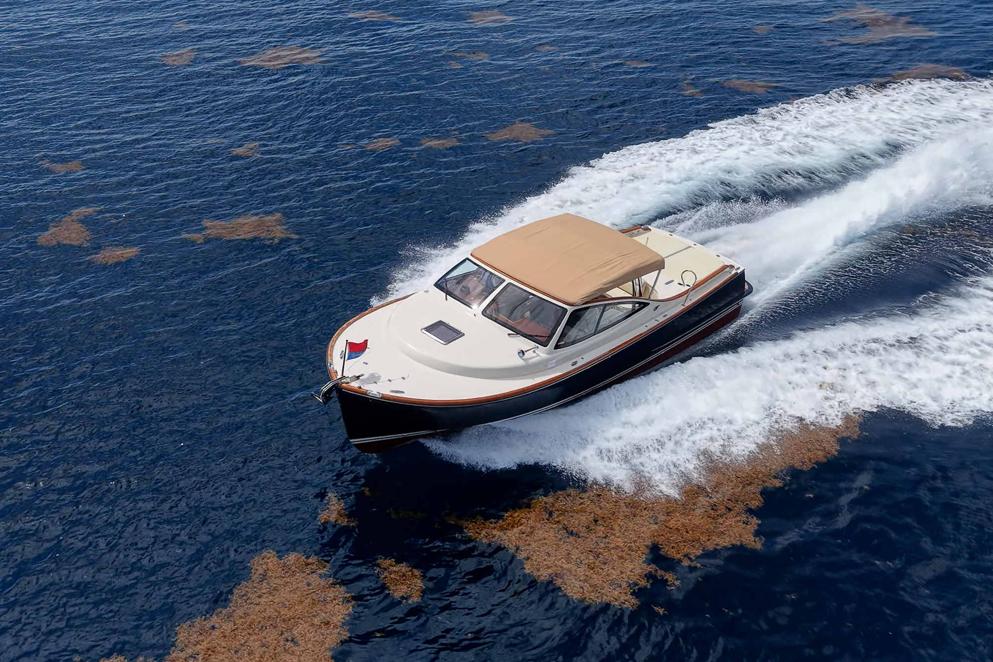Capri yacht photo 40