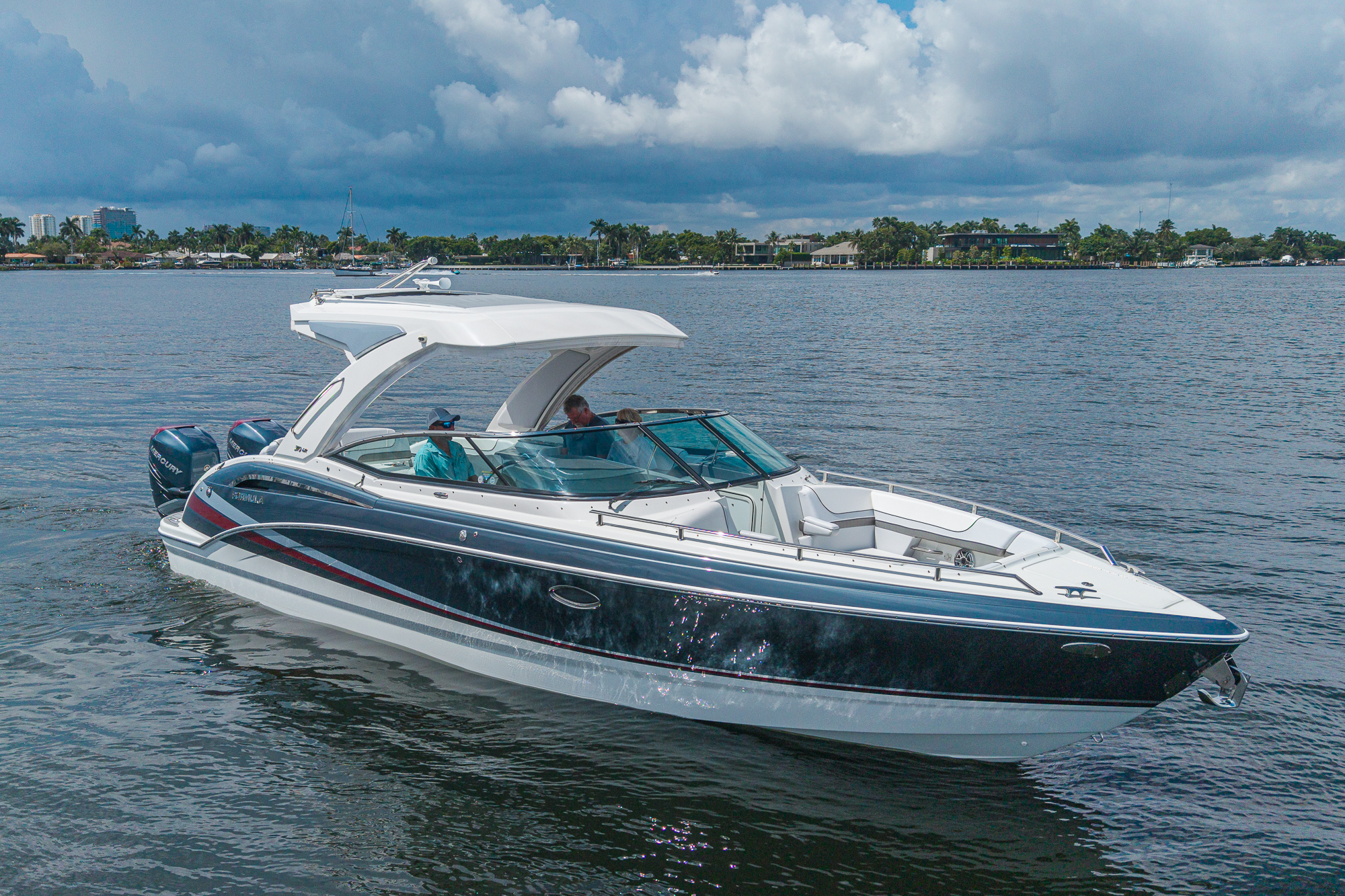 Formula yacht photo 5