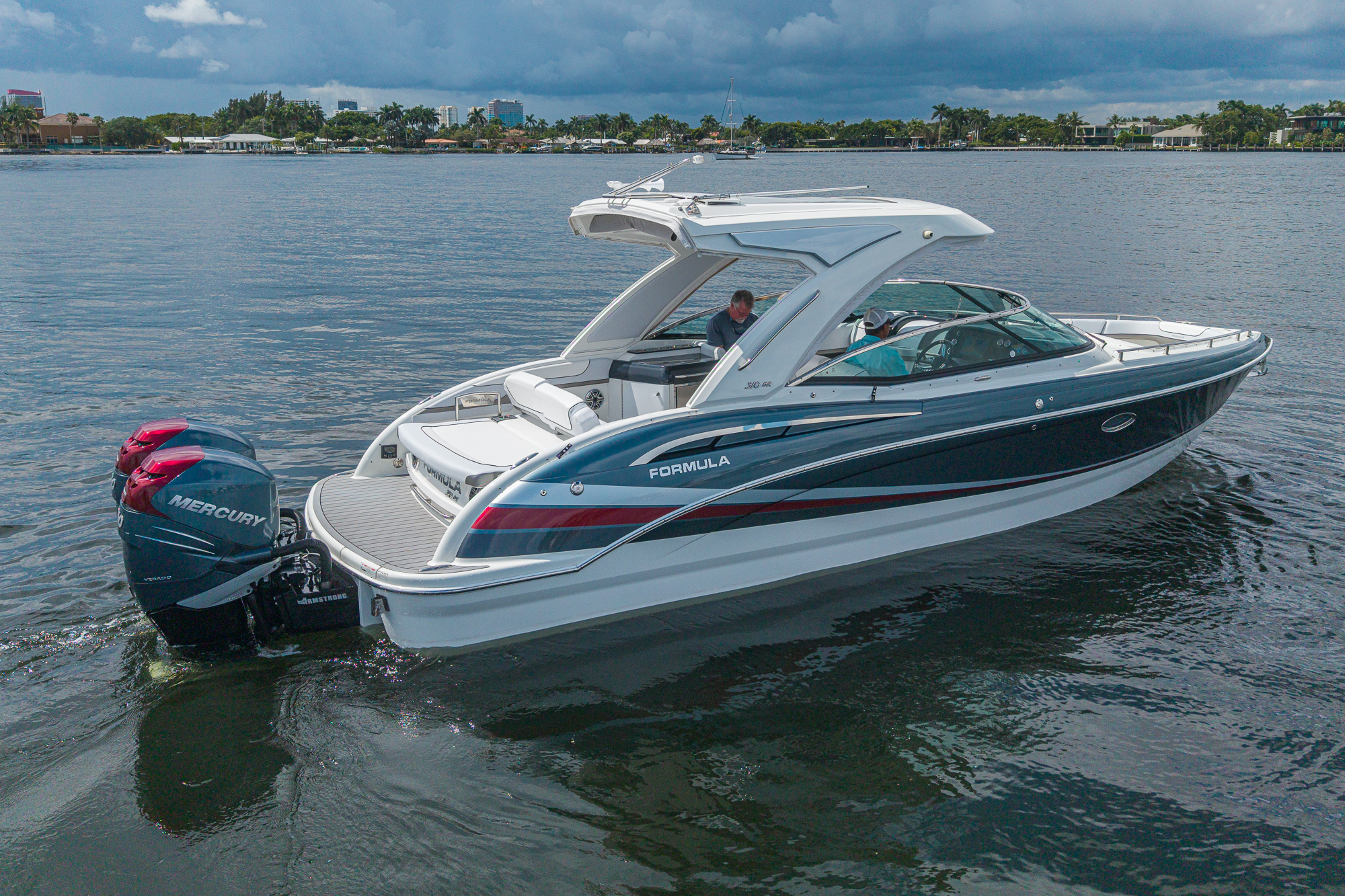 Formula yacht photo 14