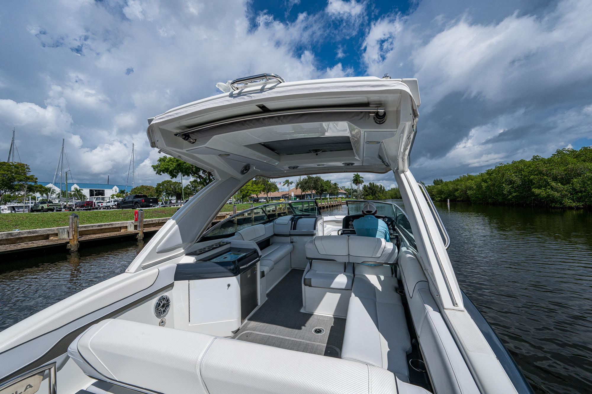 Formula yacht photo 43