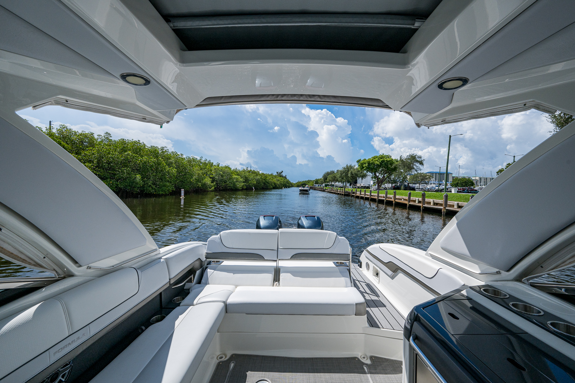 Formula yacht photo 48