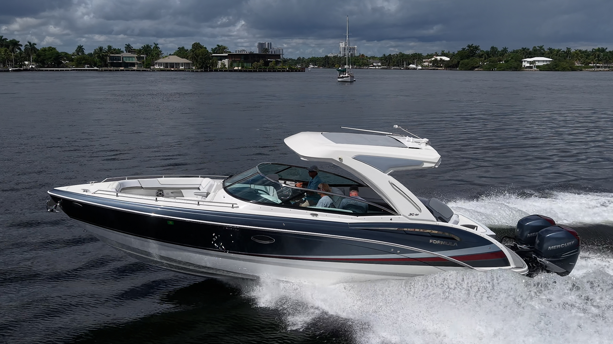 Formula yacht photo 18
