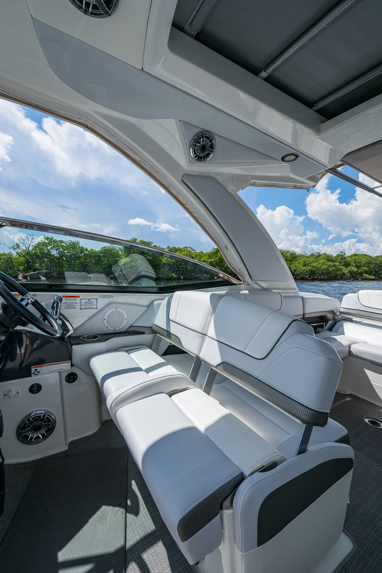 Formula yacht photo 60