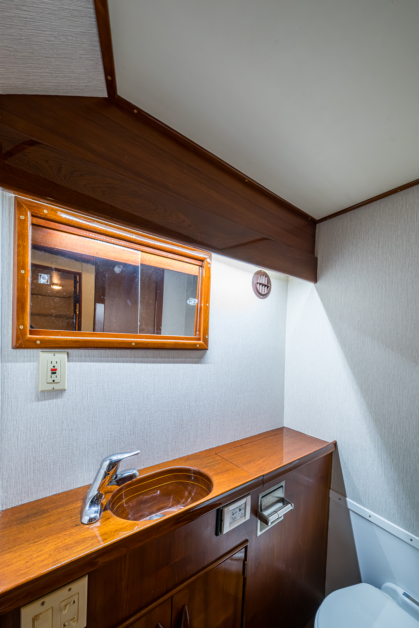 Someday Lady yacht photo 75