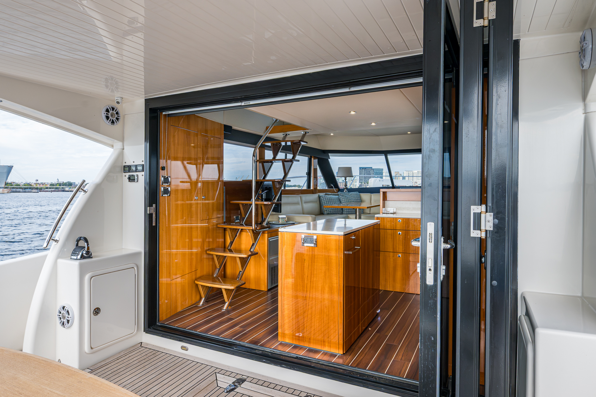 Lady M yacht photo 110