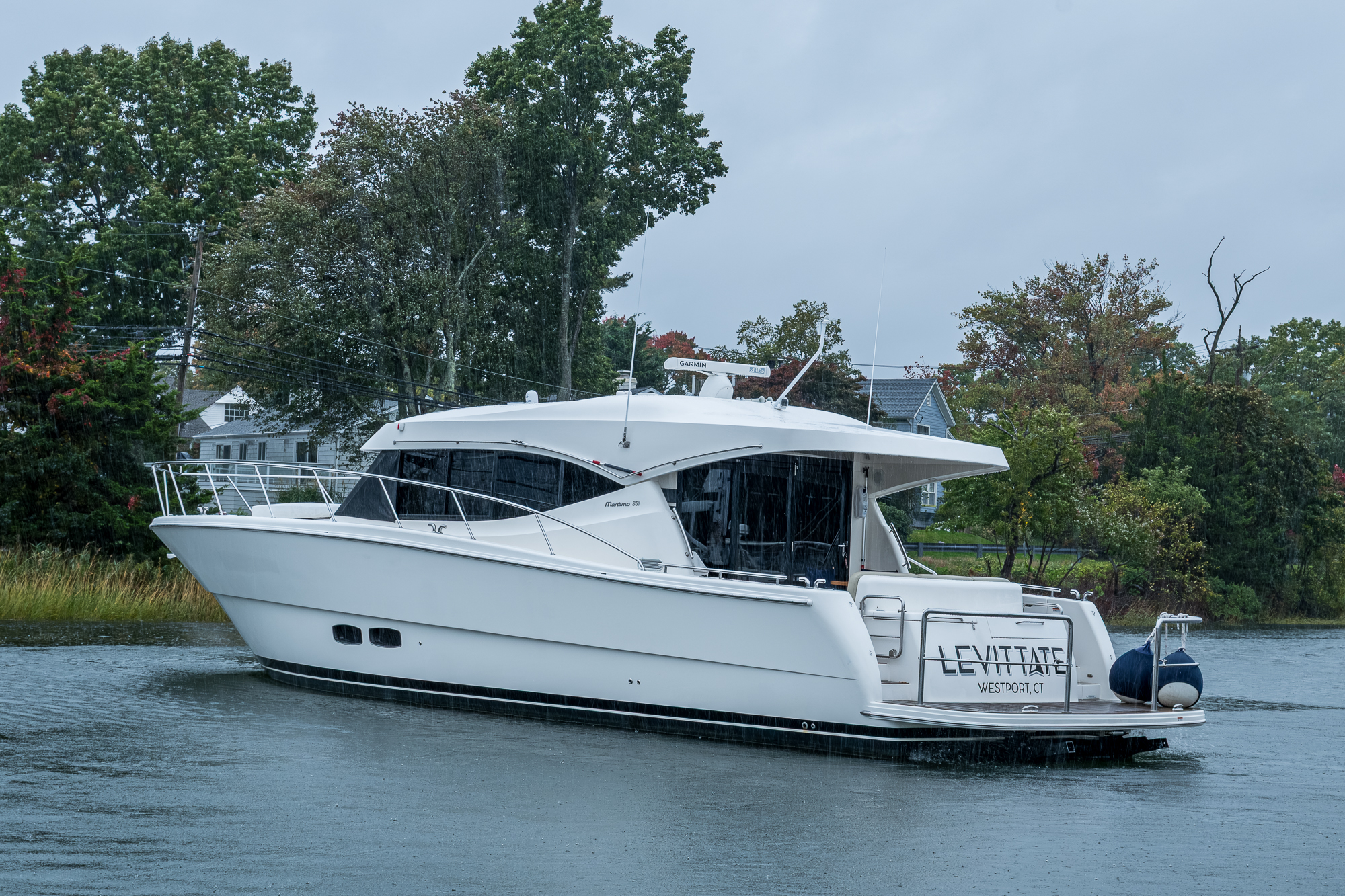 Levittate yacht photo 7