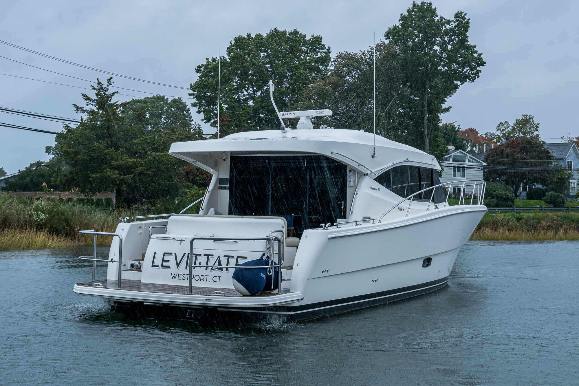 Levittate yacht photo 11