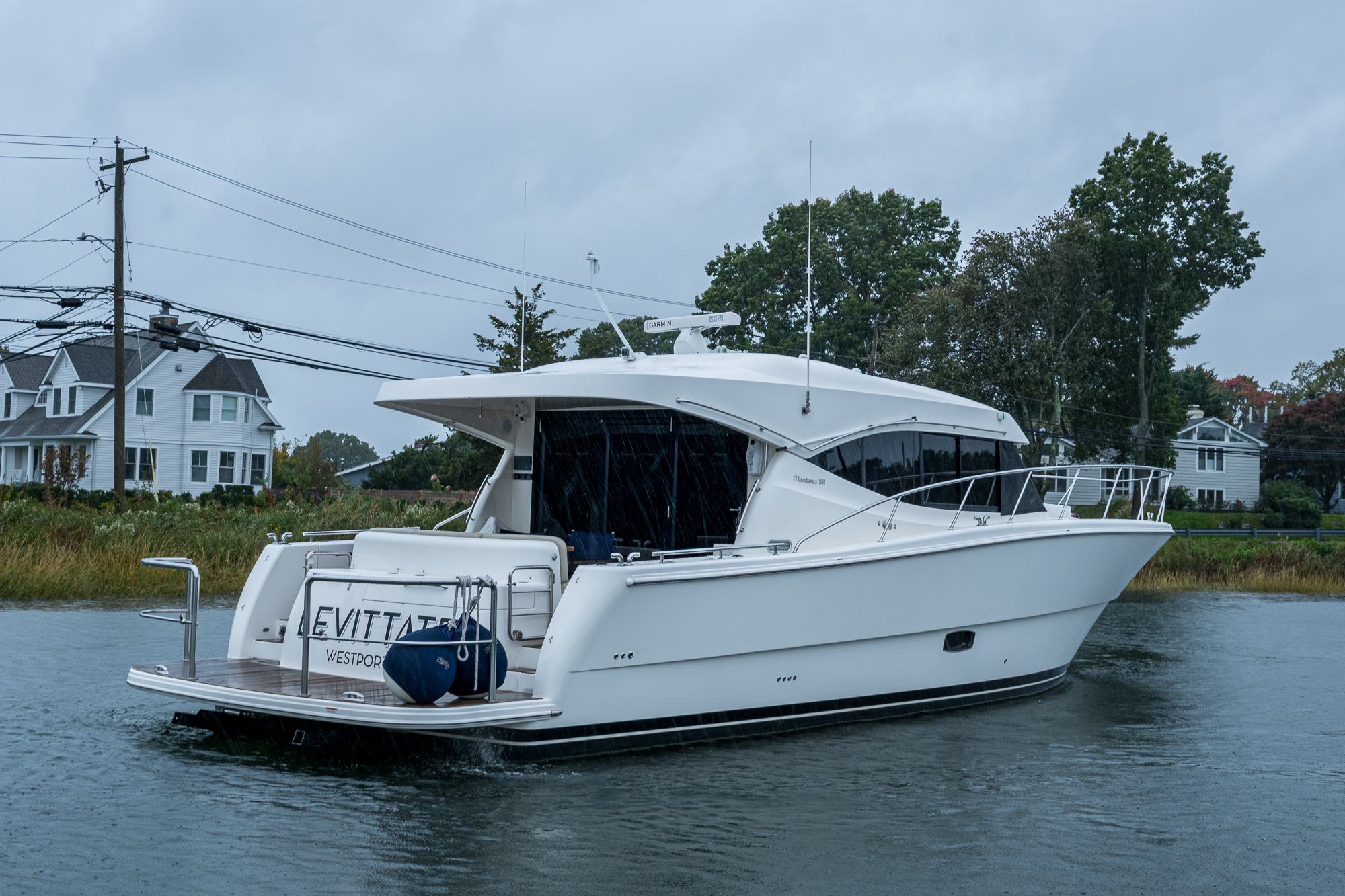 Levittate yacht photo 13