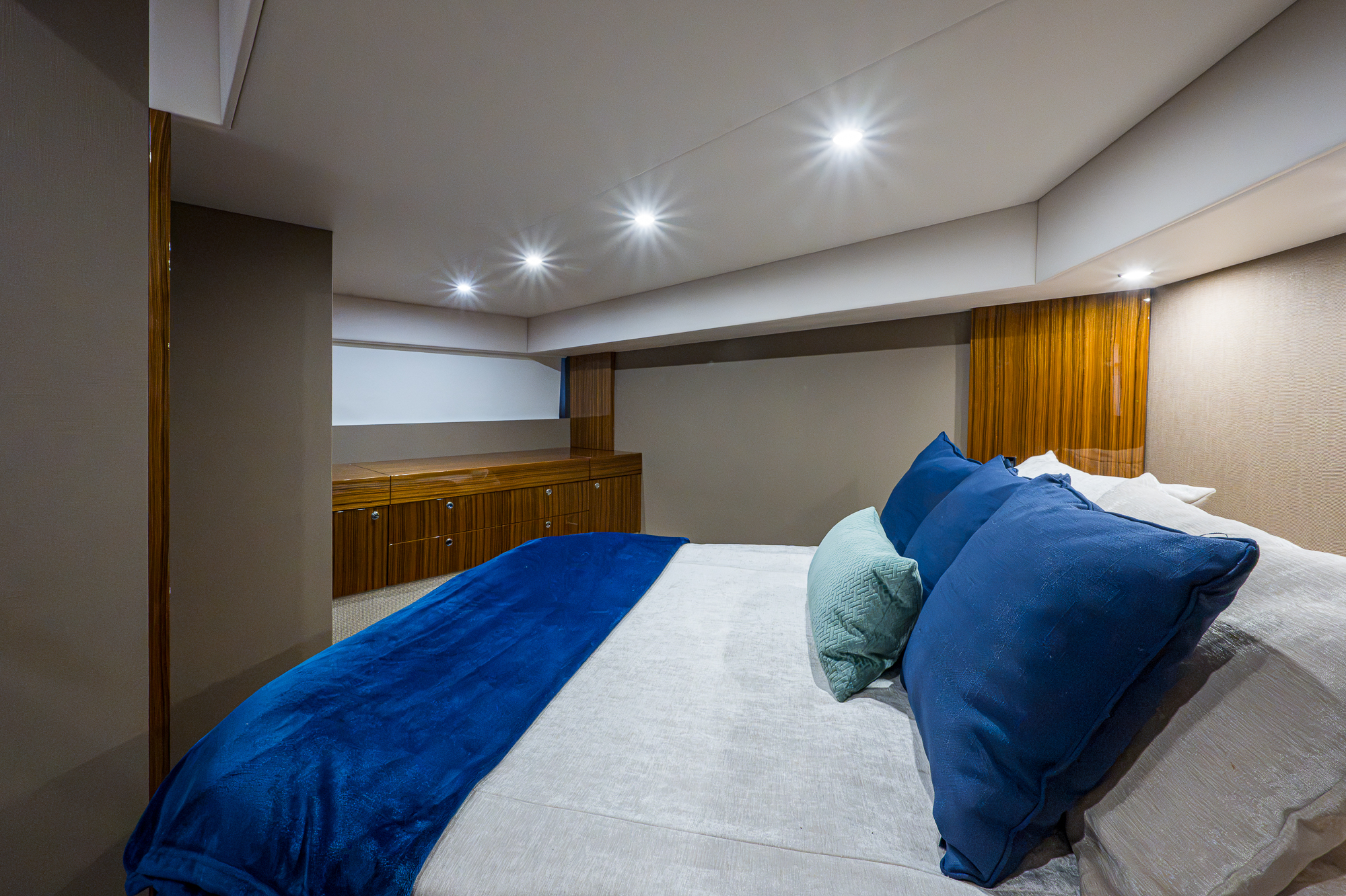 Levittate yacht photo 52
