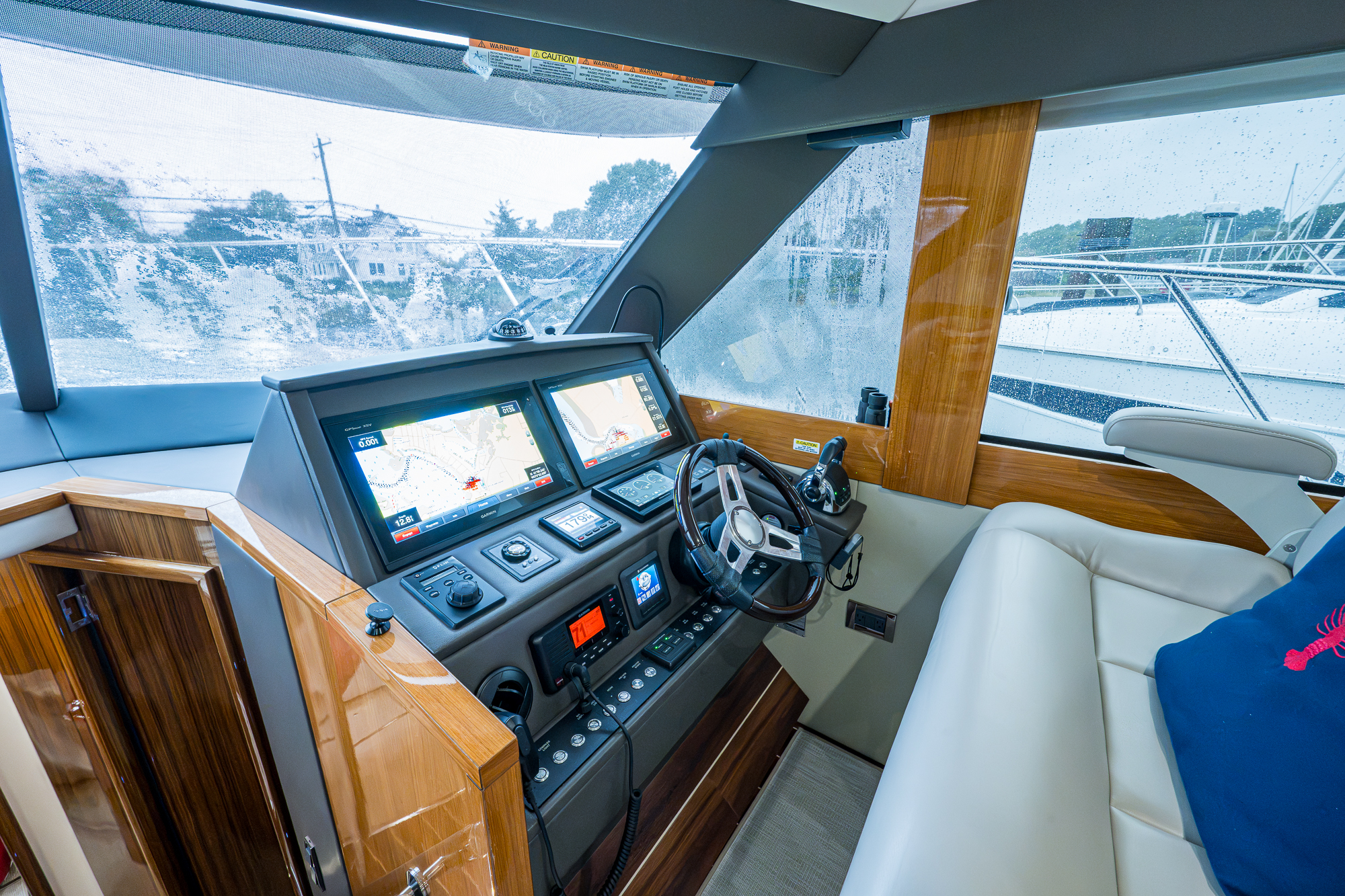 Levittate yacht photo 29