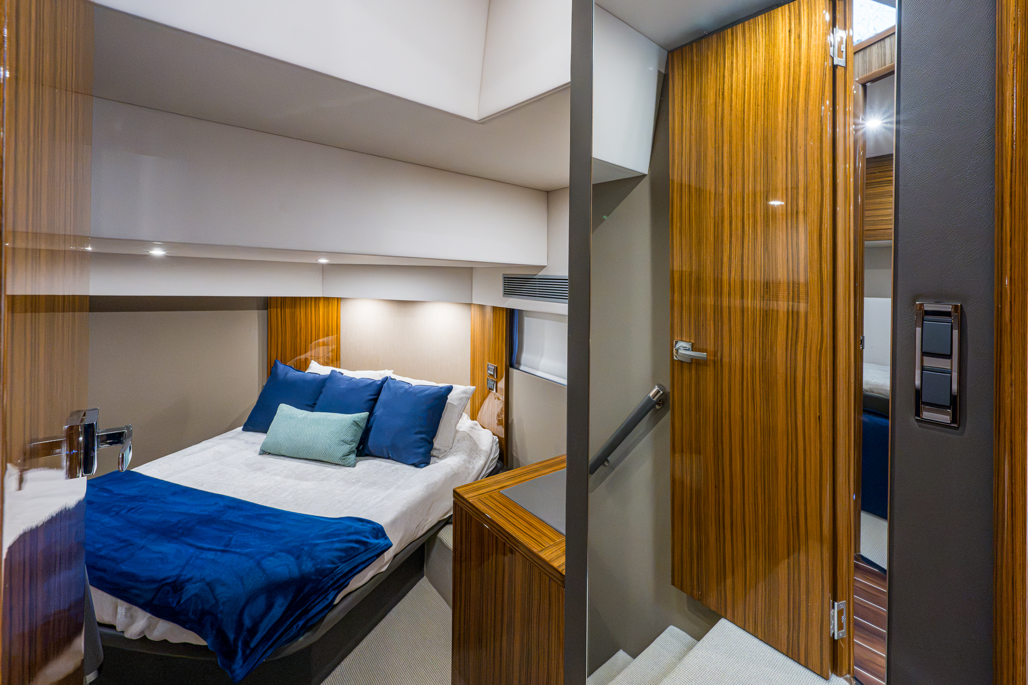 Levittate yacht photo 59