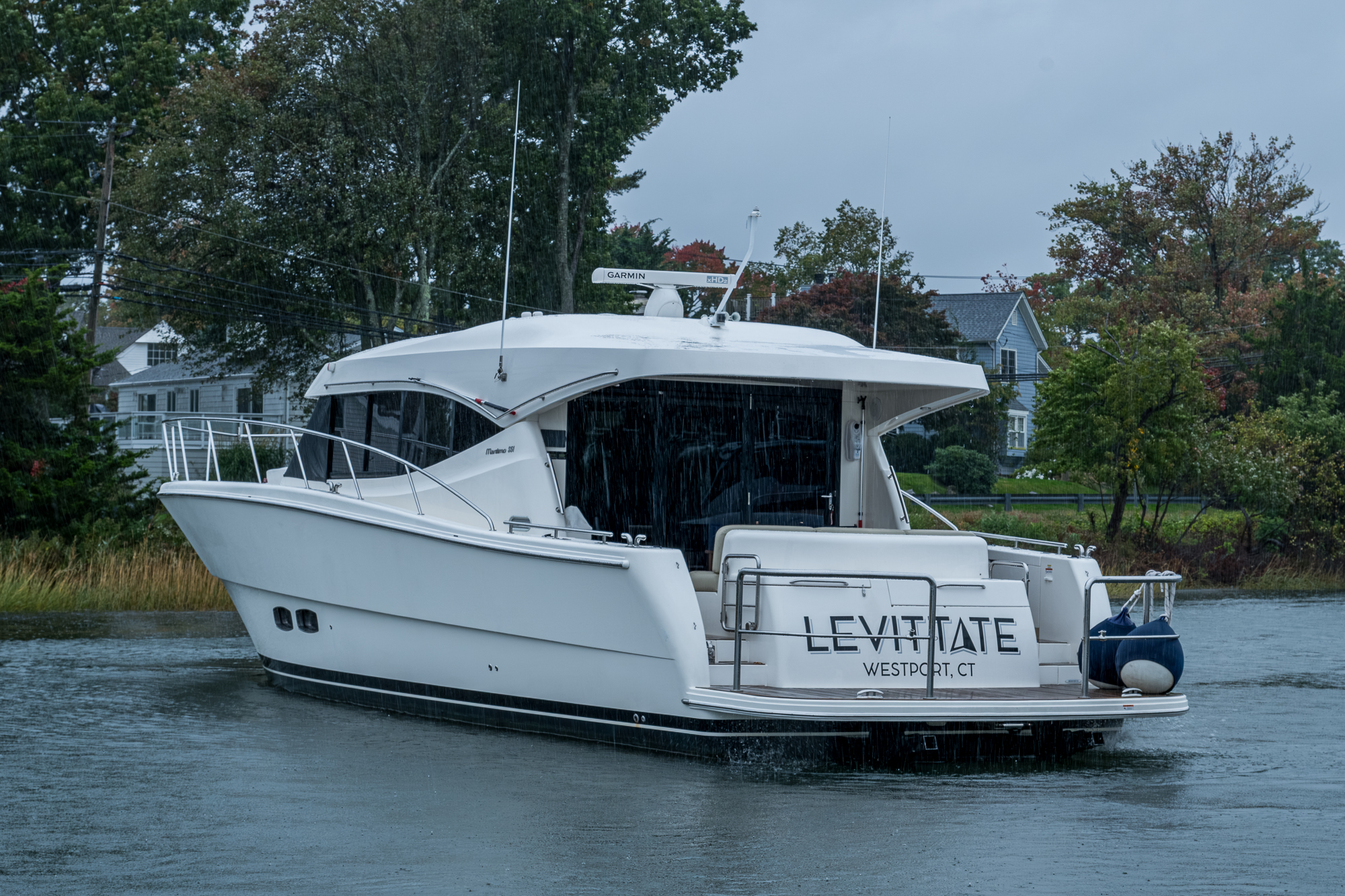 Levittate yacht photo 8