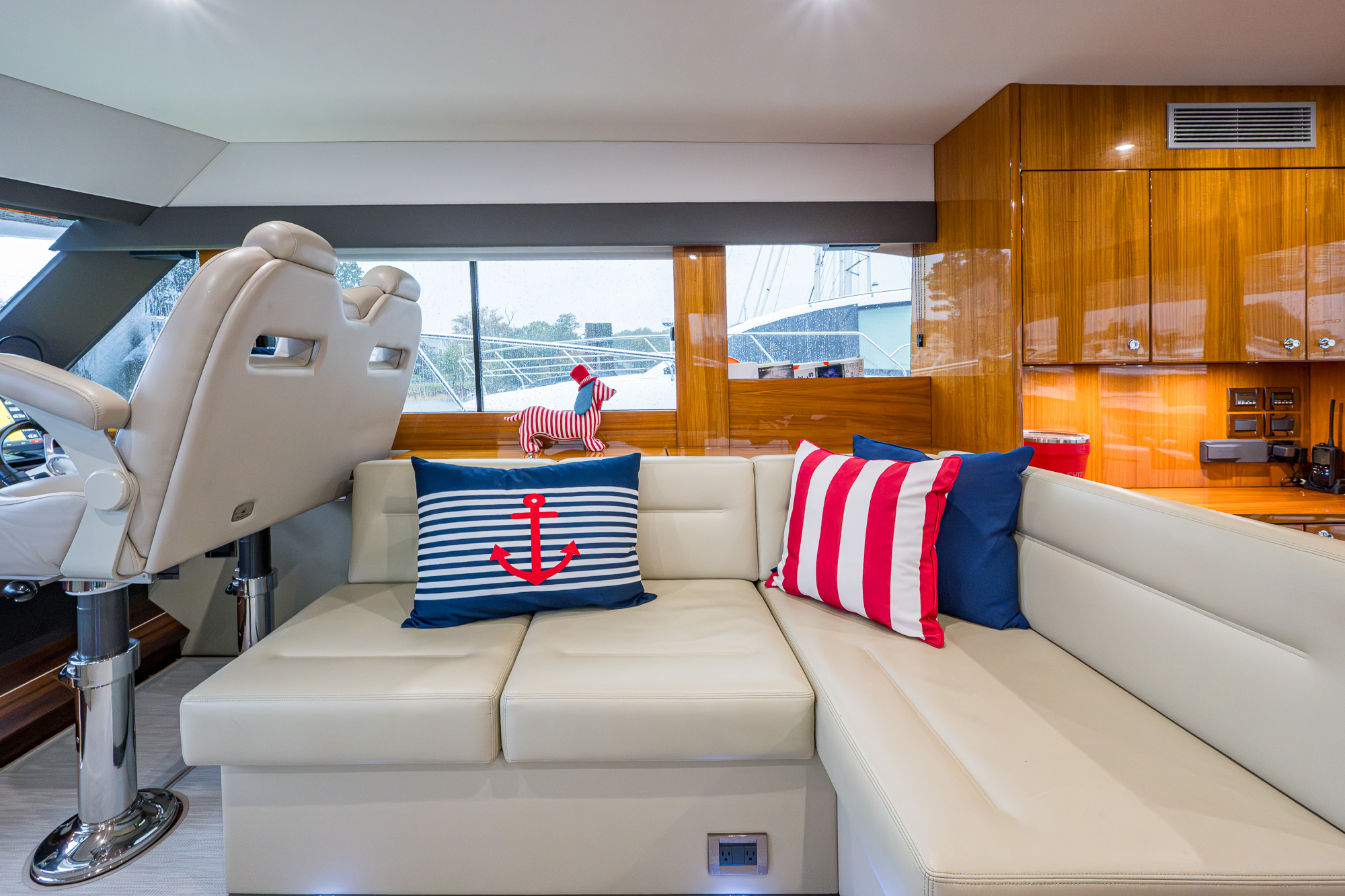 Levittate yacht photo 28