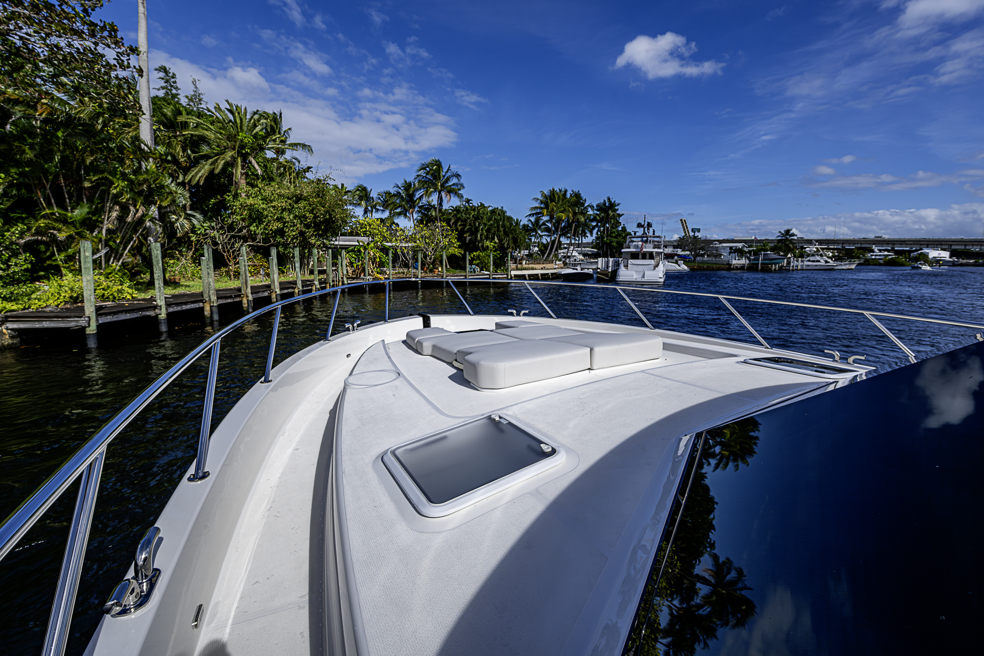 M60-26 yacht photo 44