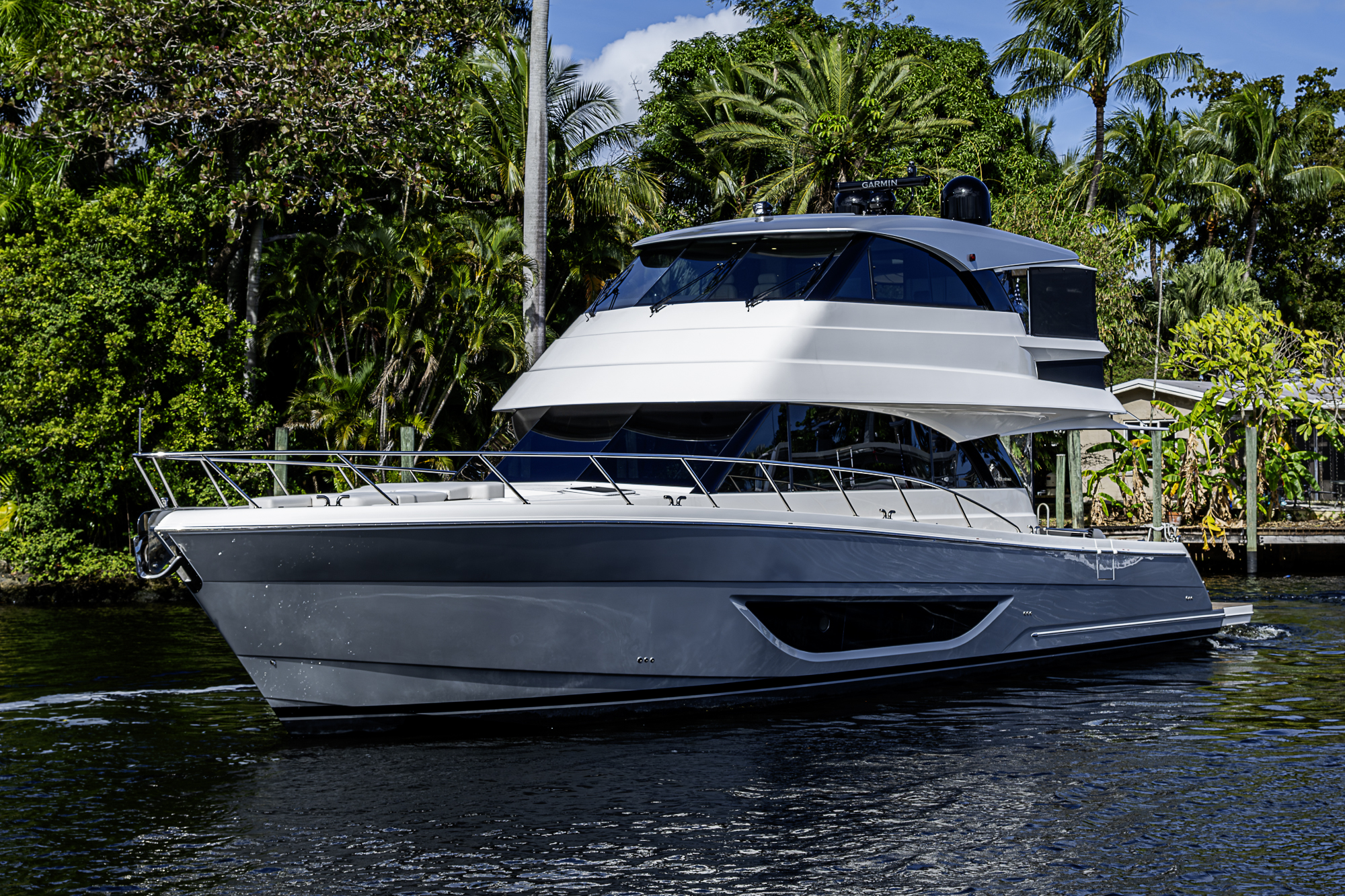 M60-26 yacht photo 22
