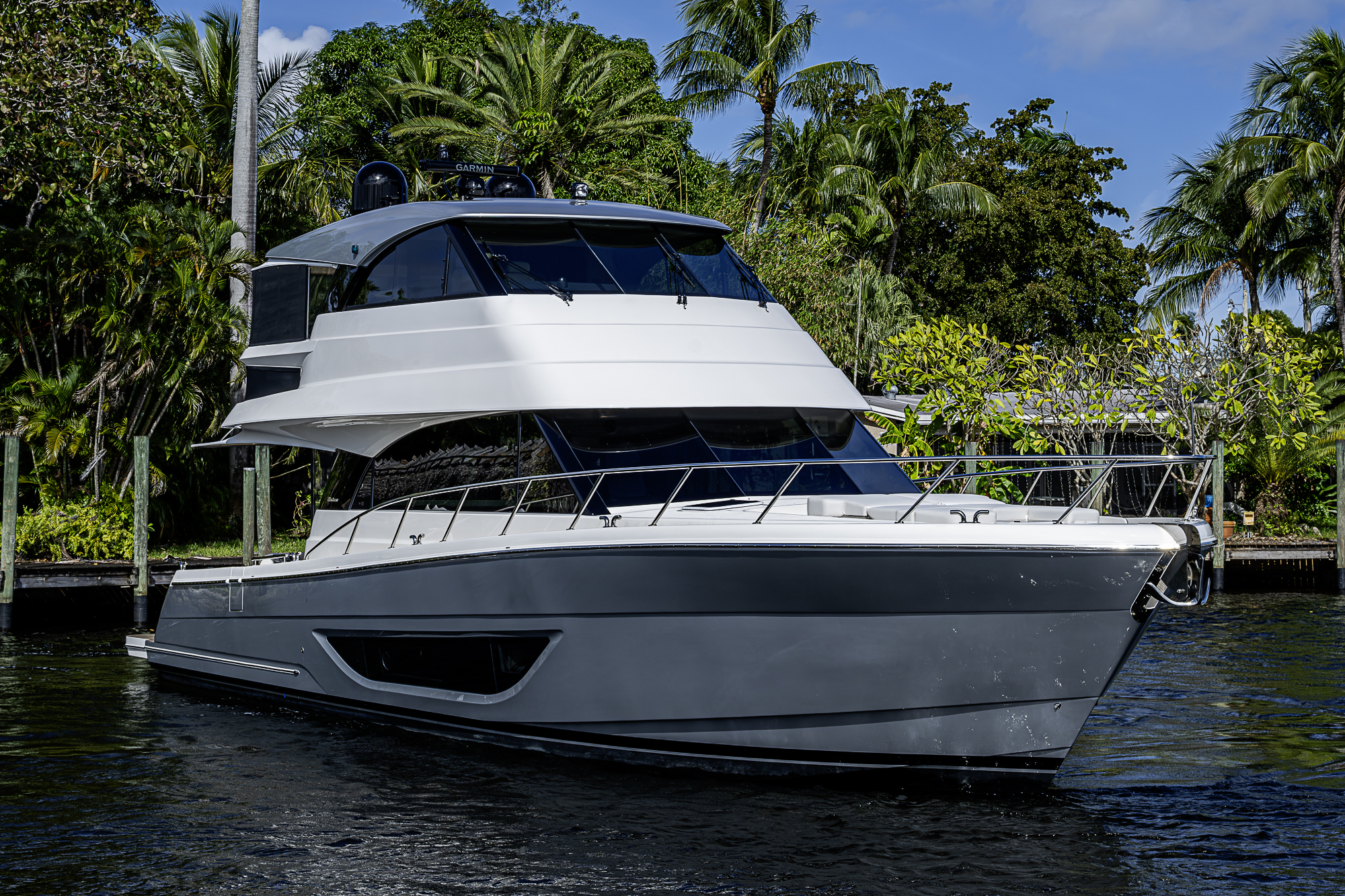 M60-26 yacht photo 18