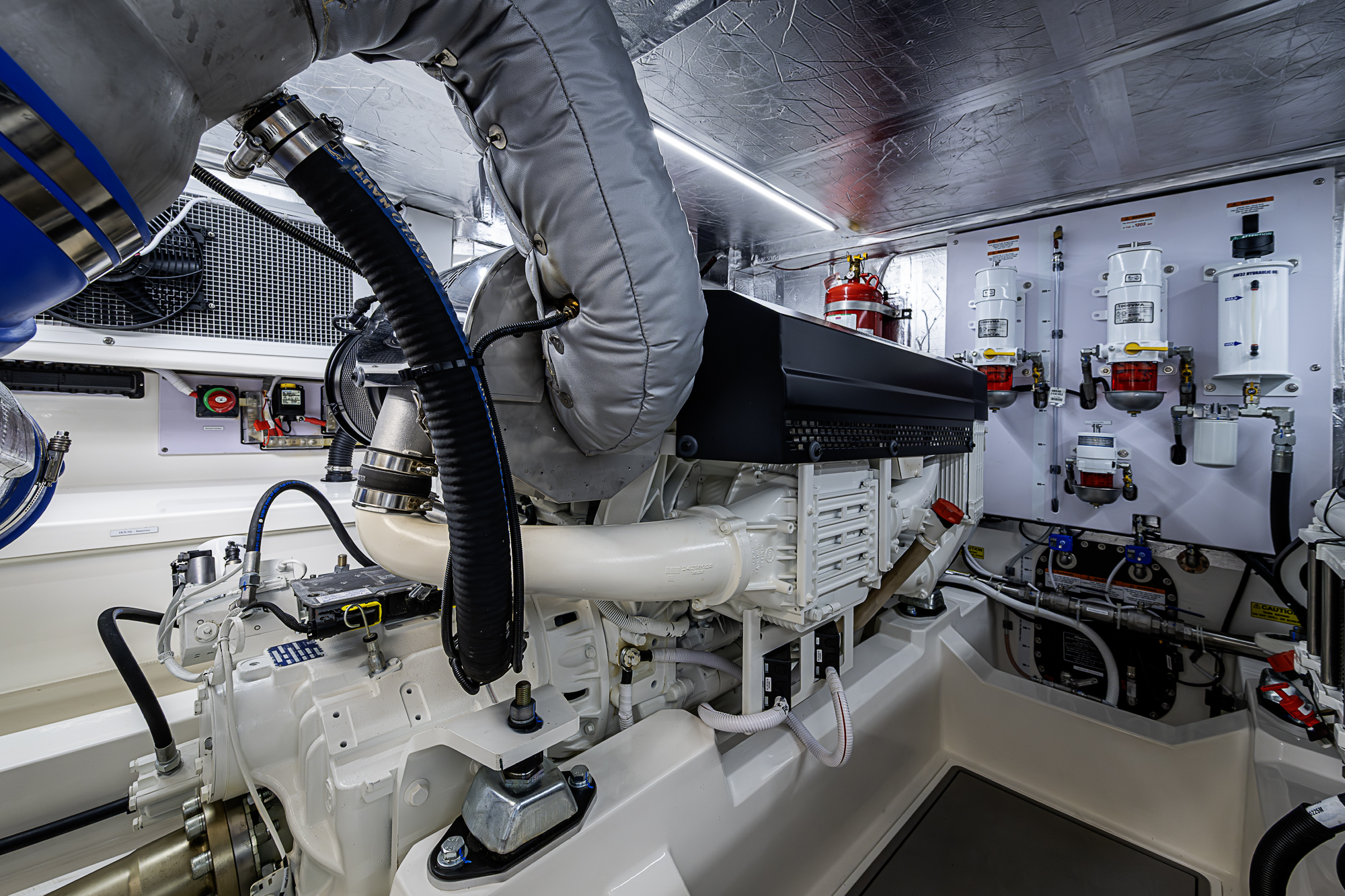 M60-26 yacht photo 65