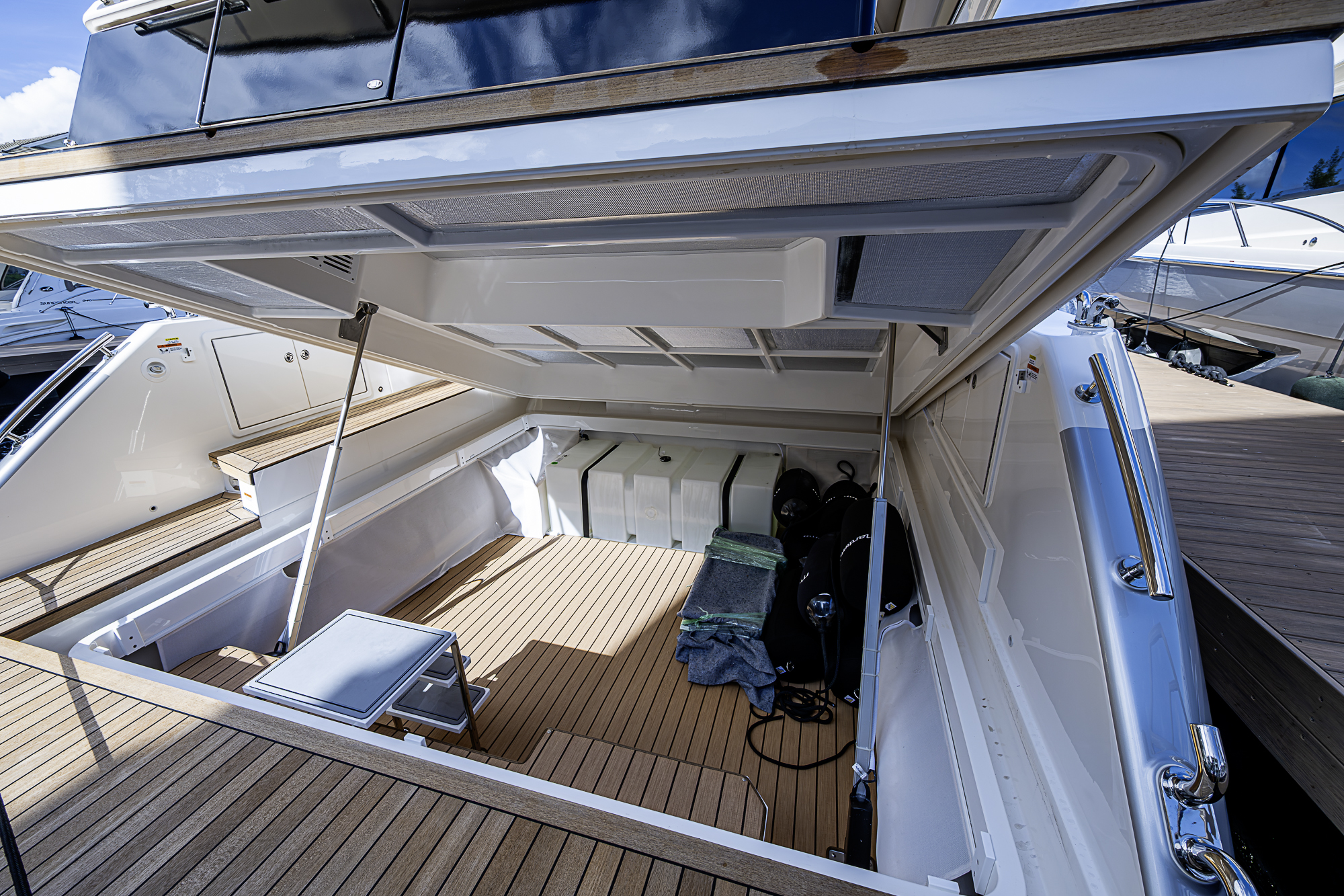 M60-26 yacht photo 123
