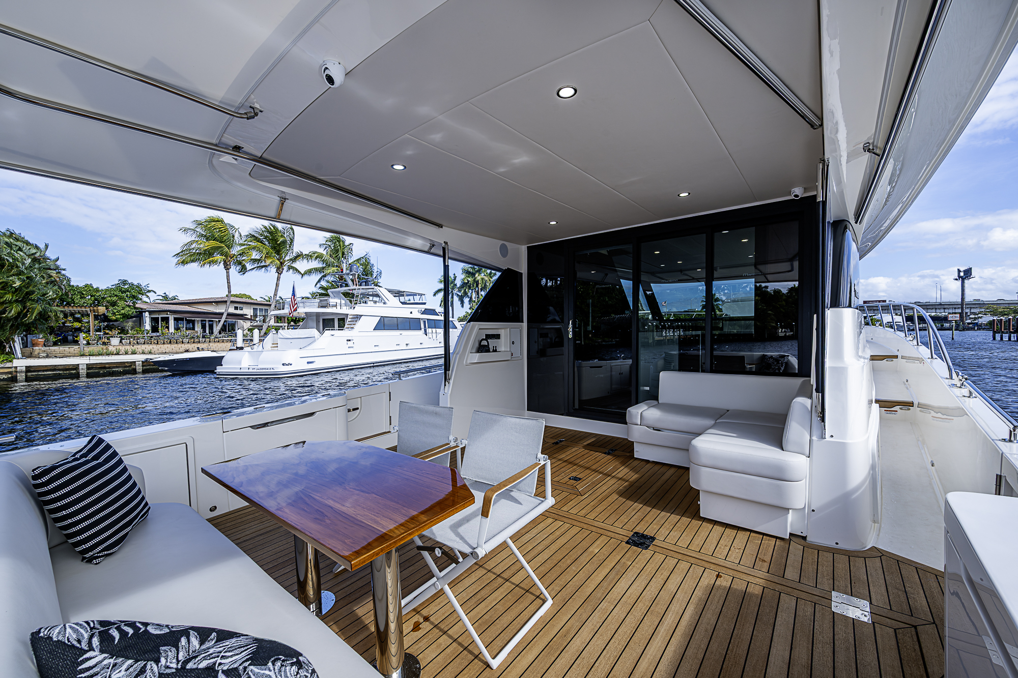 M60-26 yacht photo 59