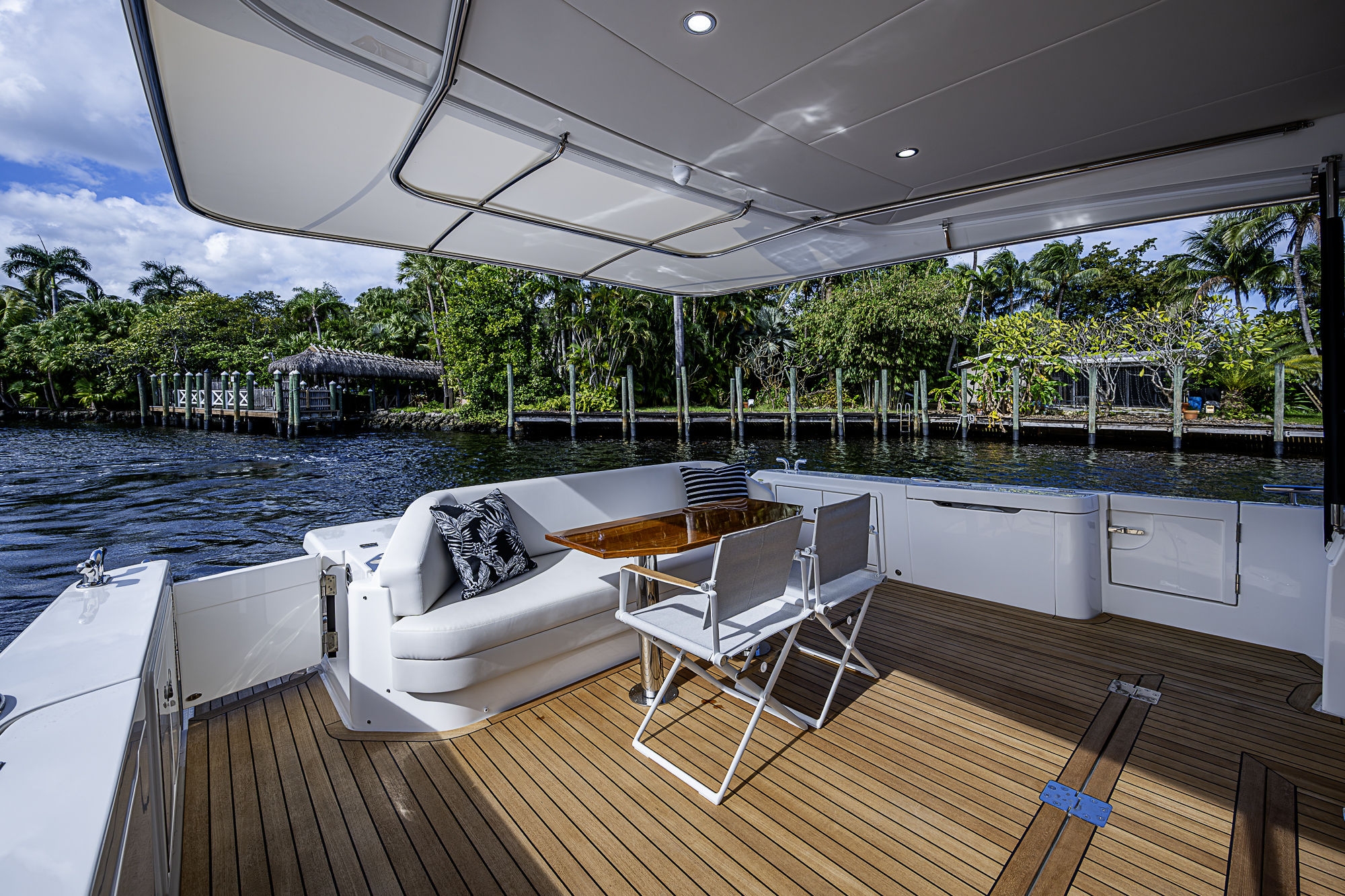 M60-26 yacht photo 55