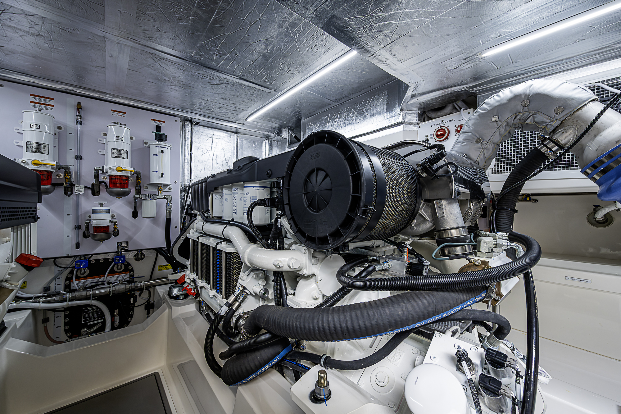 M60-26 yacht photo 66