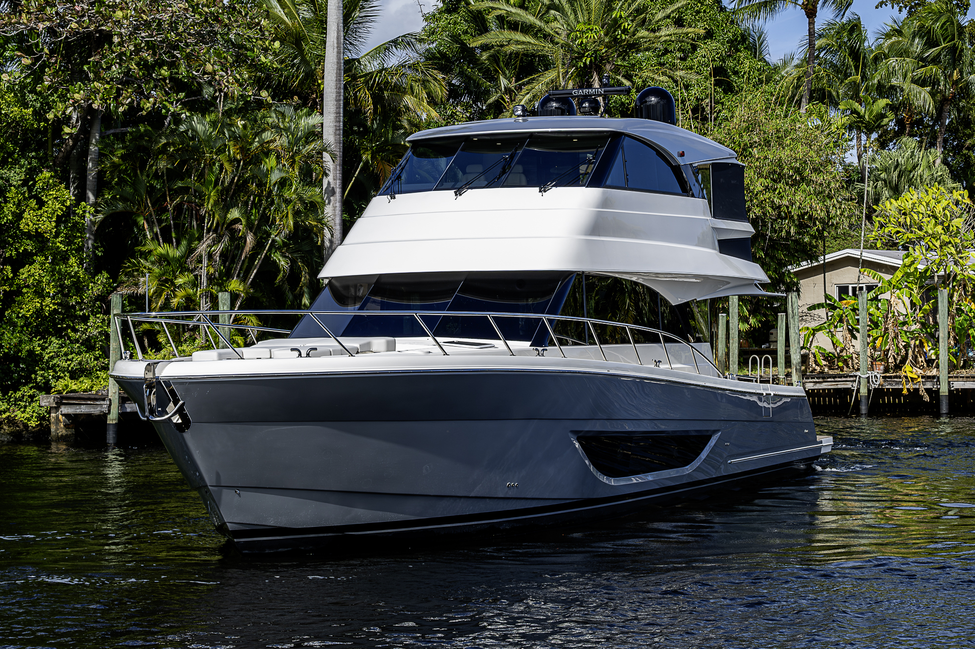 M60-26 yacht photo 21