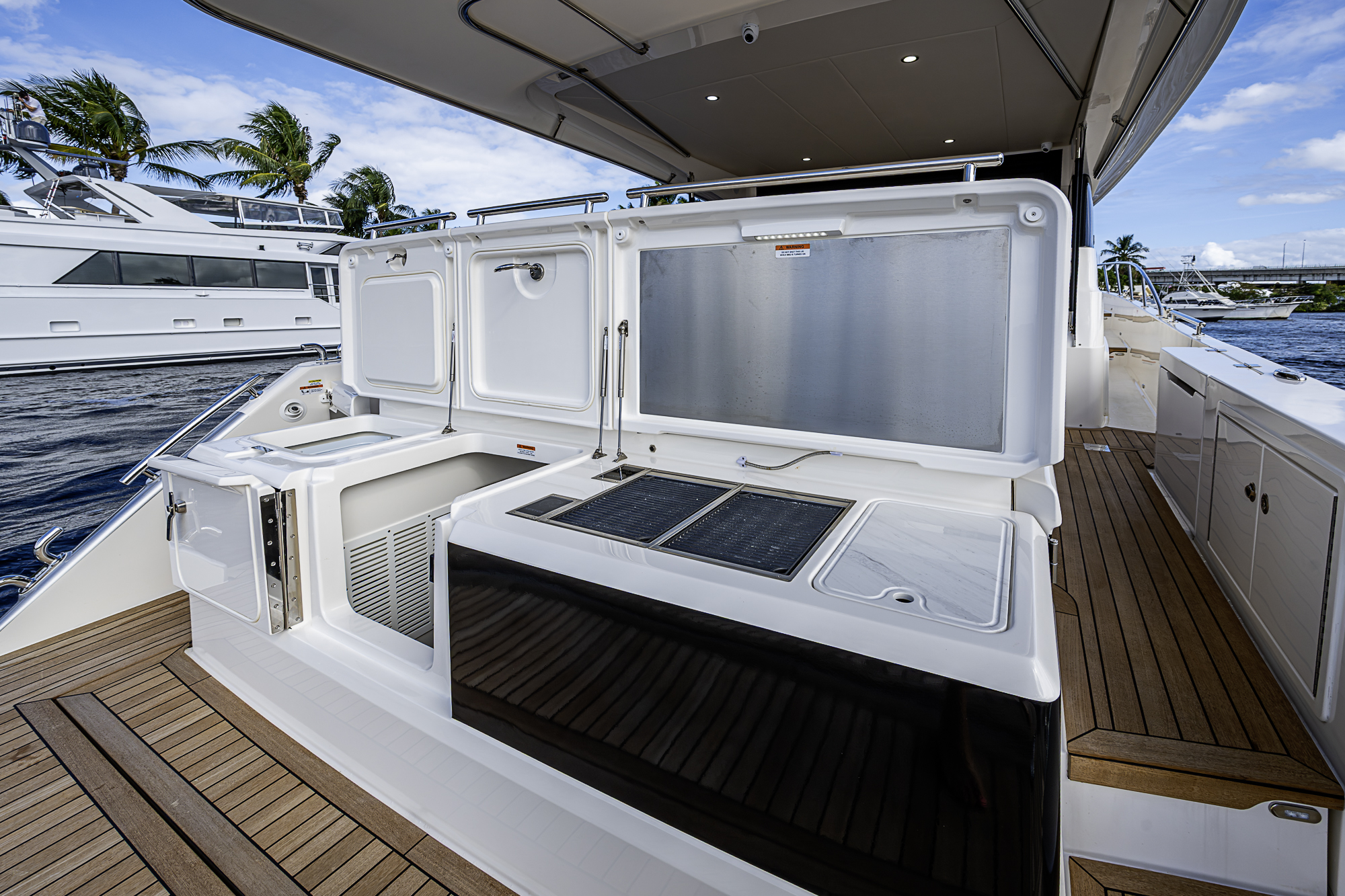 M60-26 yacht photo 53