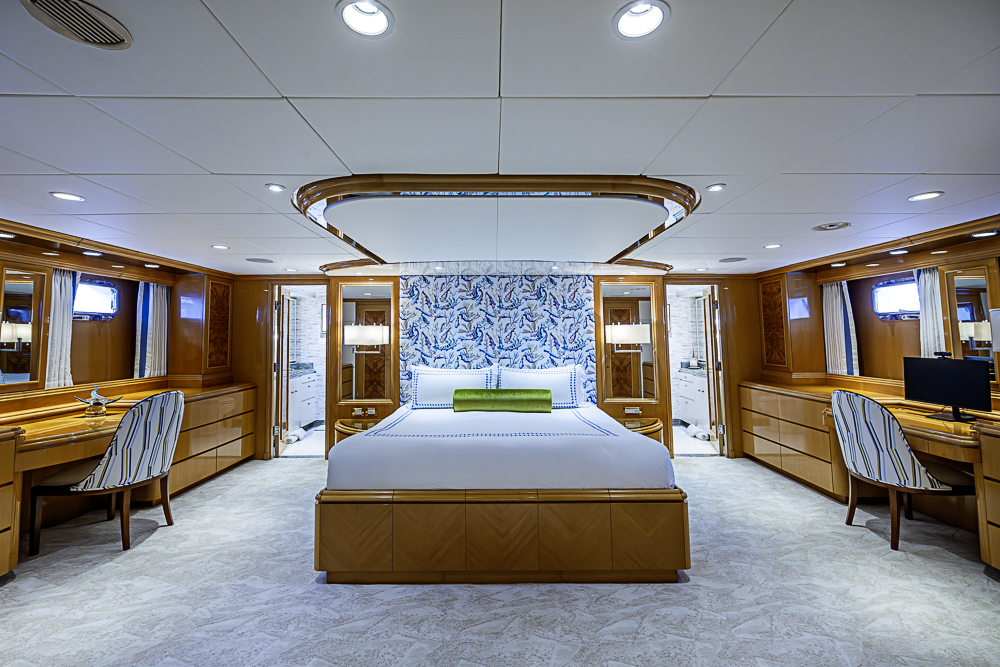 Probability yacht photo 166