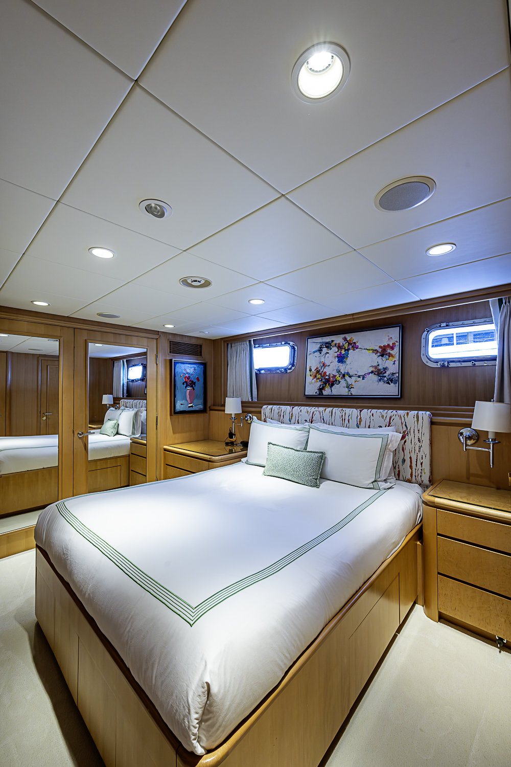 Probability yacht photo 152