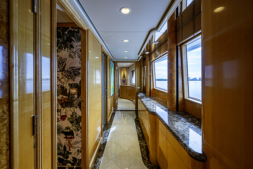 Probability yacht photo 249