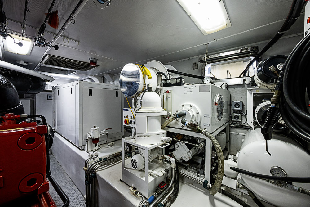 Probability yacht photo 72
