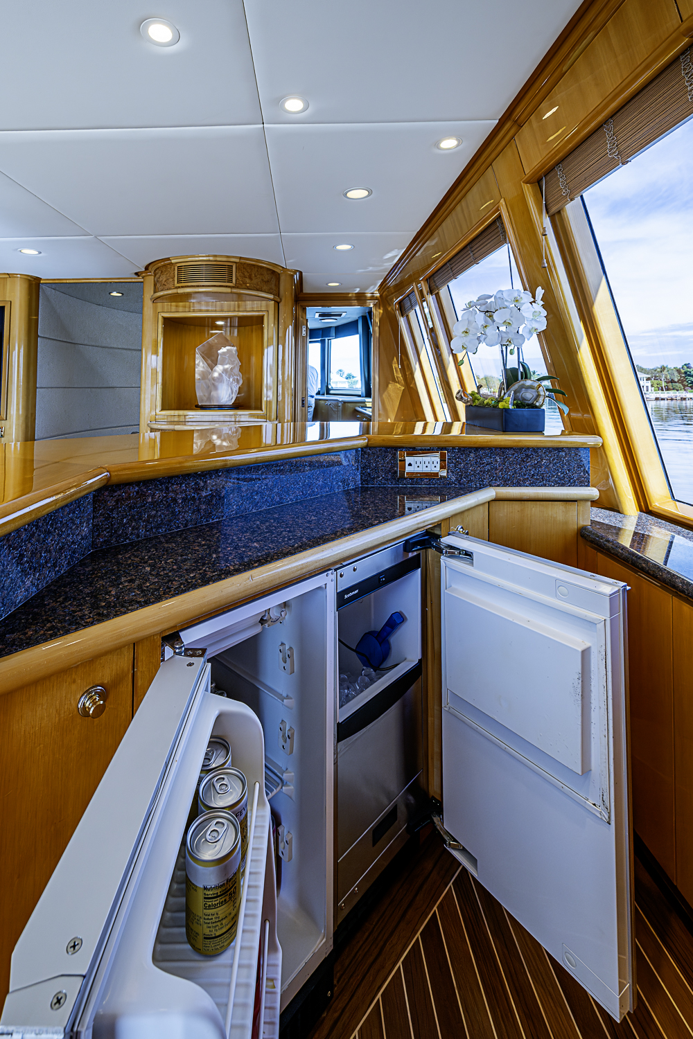 Probability yacht photo 19