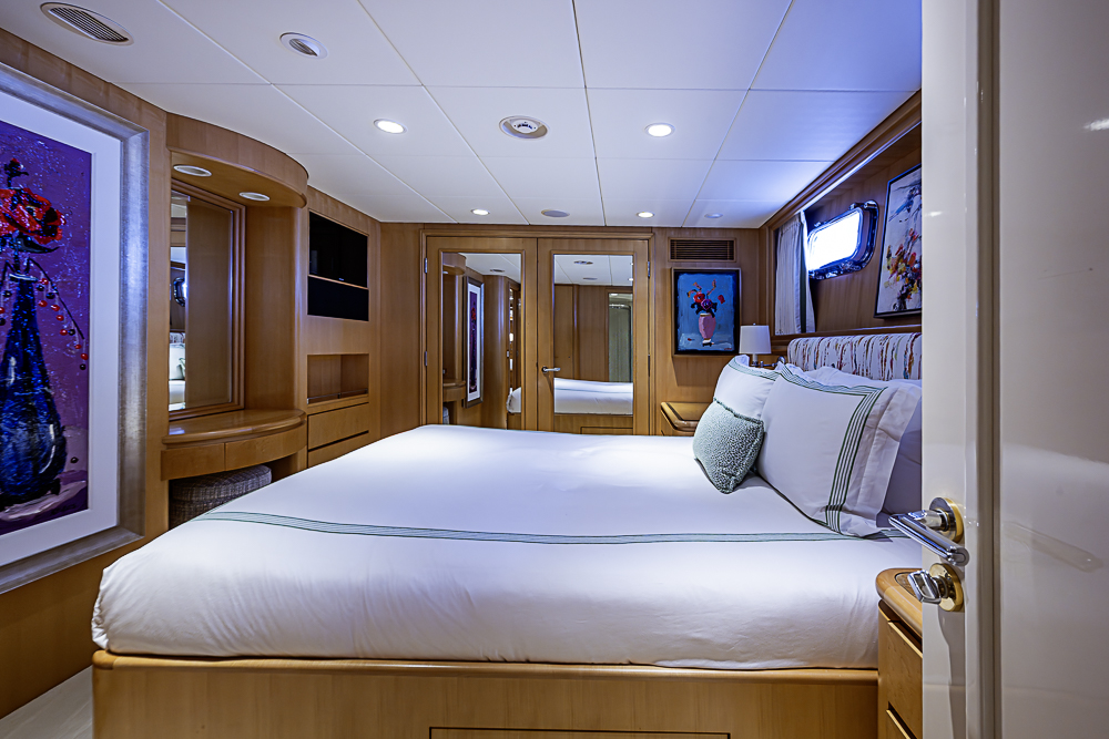 Probability yacht photo 156