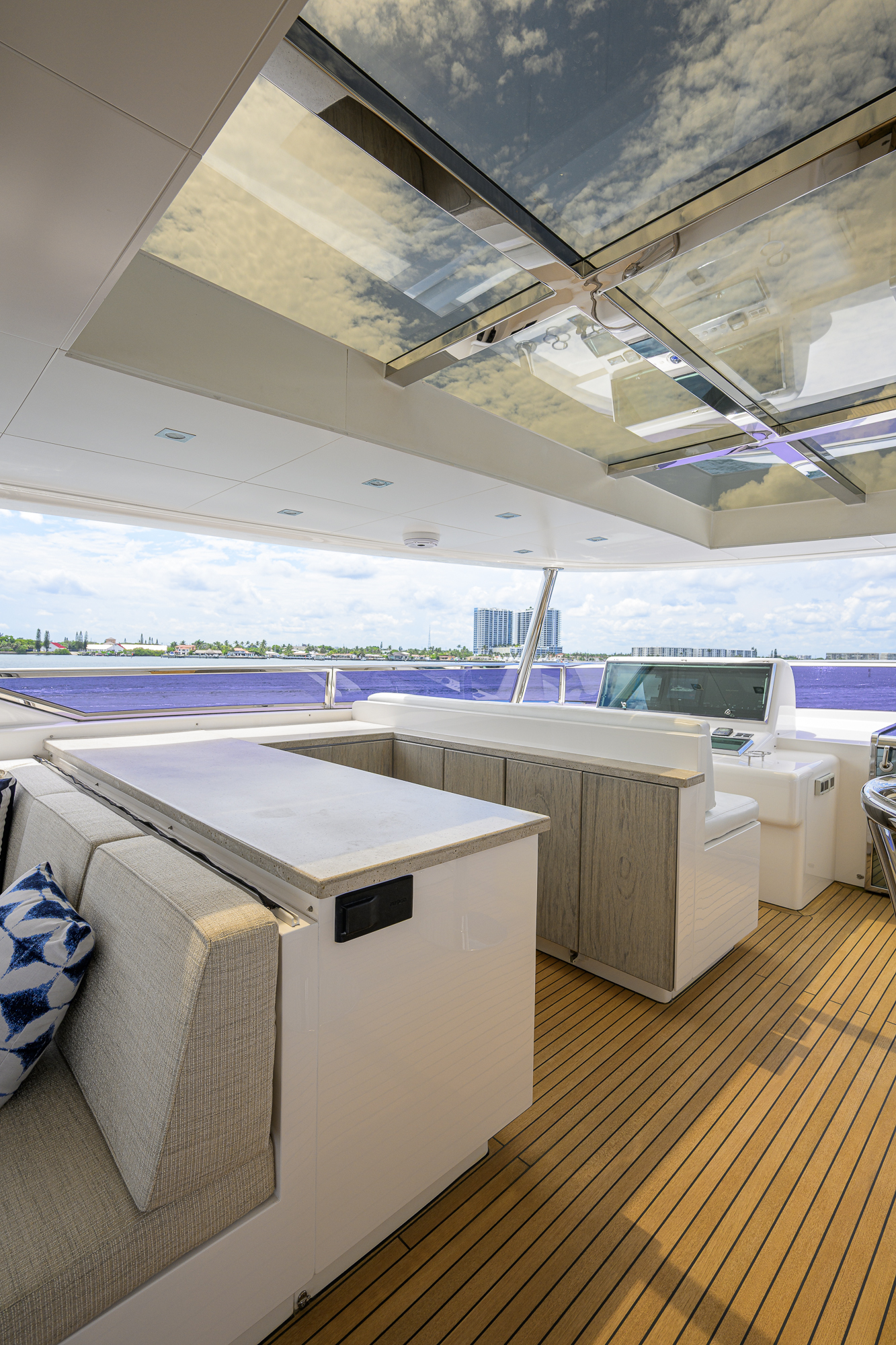 Short Story yacht photo 69