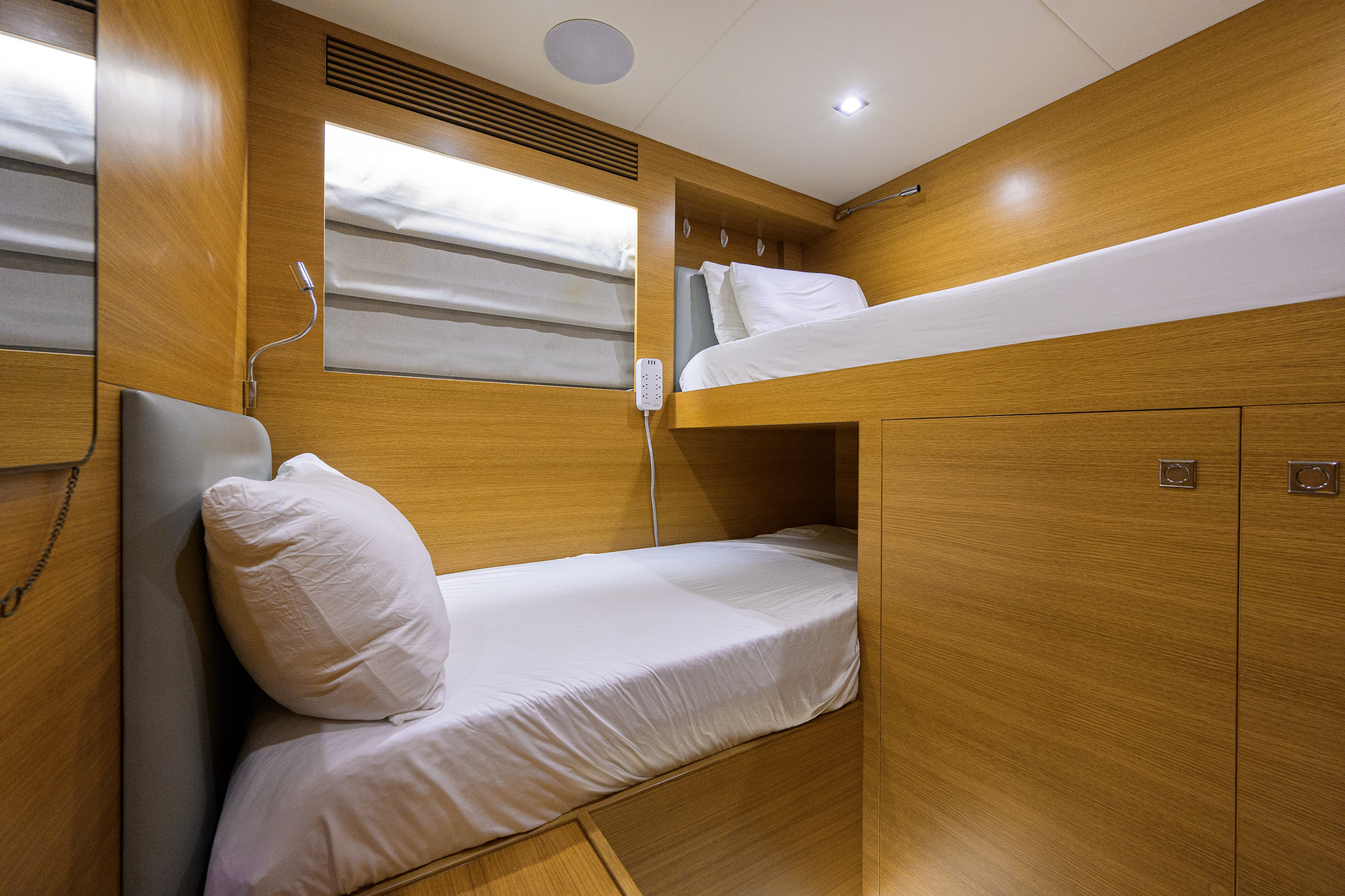 Short Story yacht photo 261