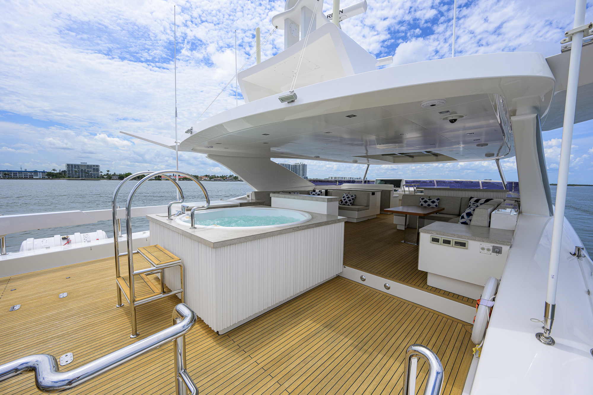 Short Story yacht photo 35