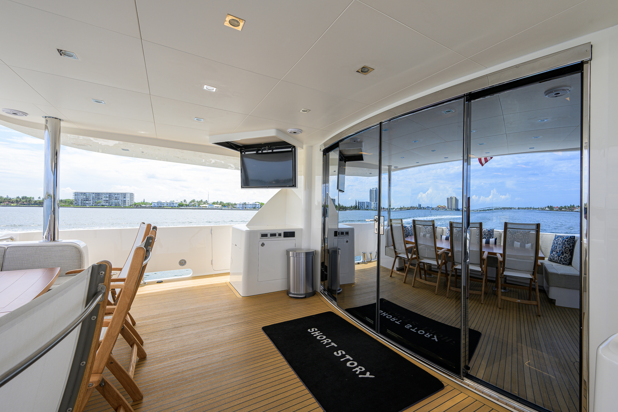 Short Story yacht photo 114