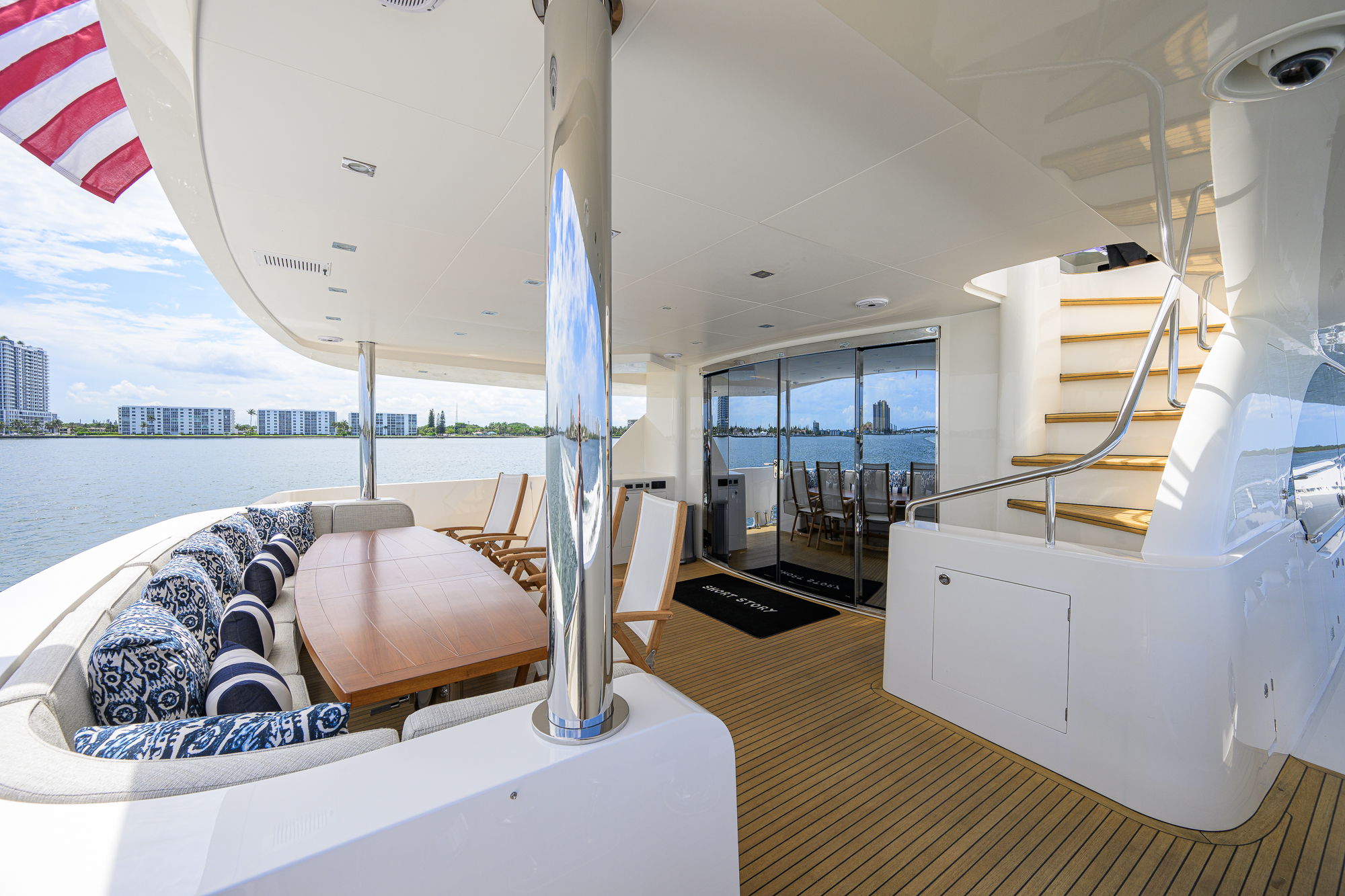 Short Story yacht photo 108
