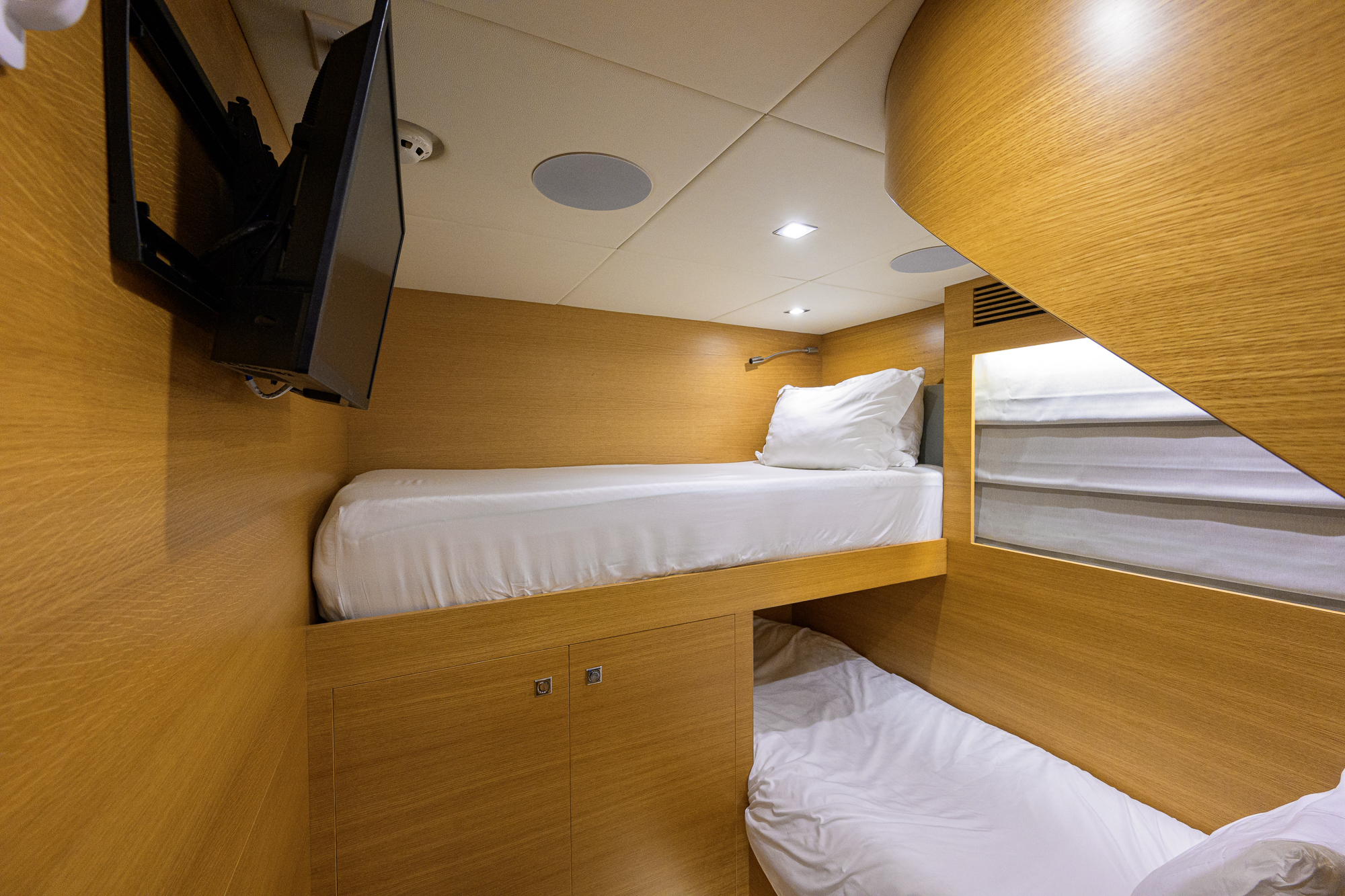 Short Story yacht photo 263