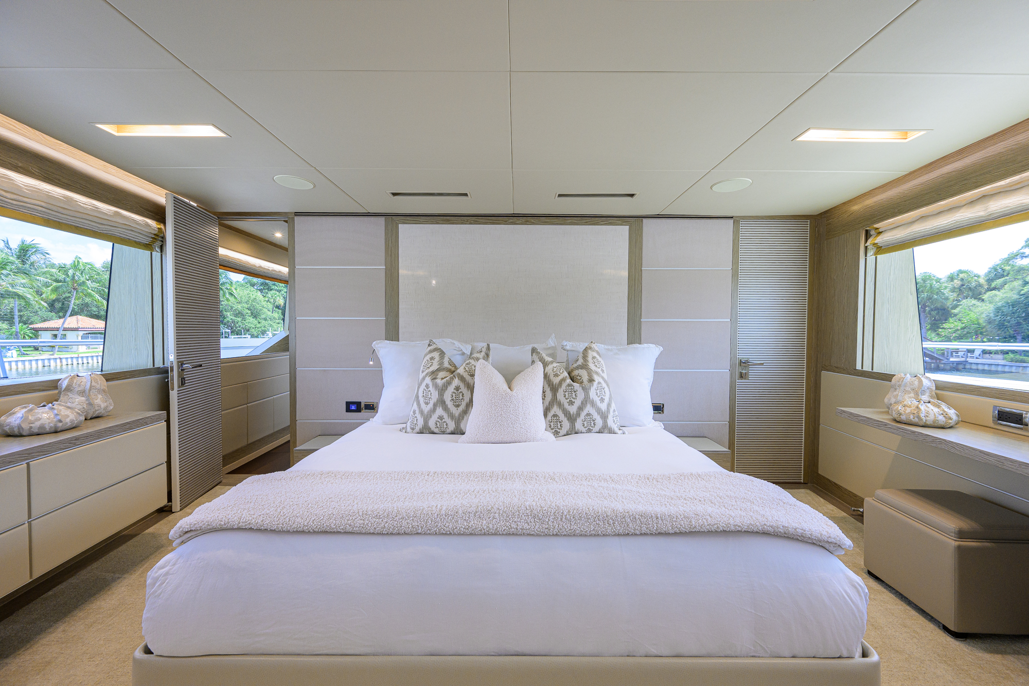 Short Story yacht photo 231