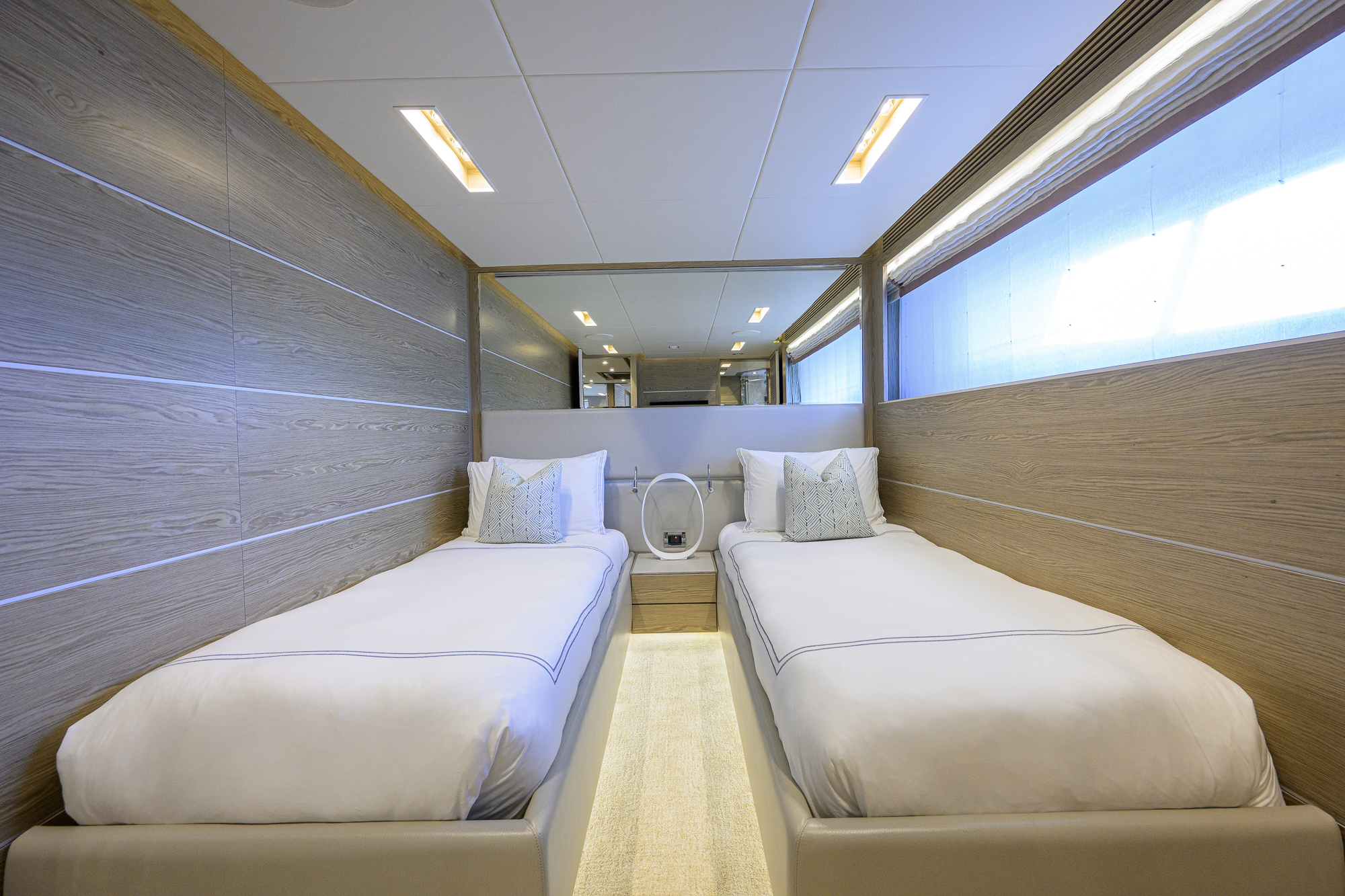 Short Story yacht photo 195