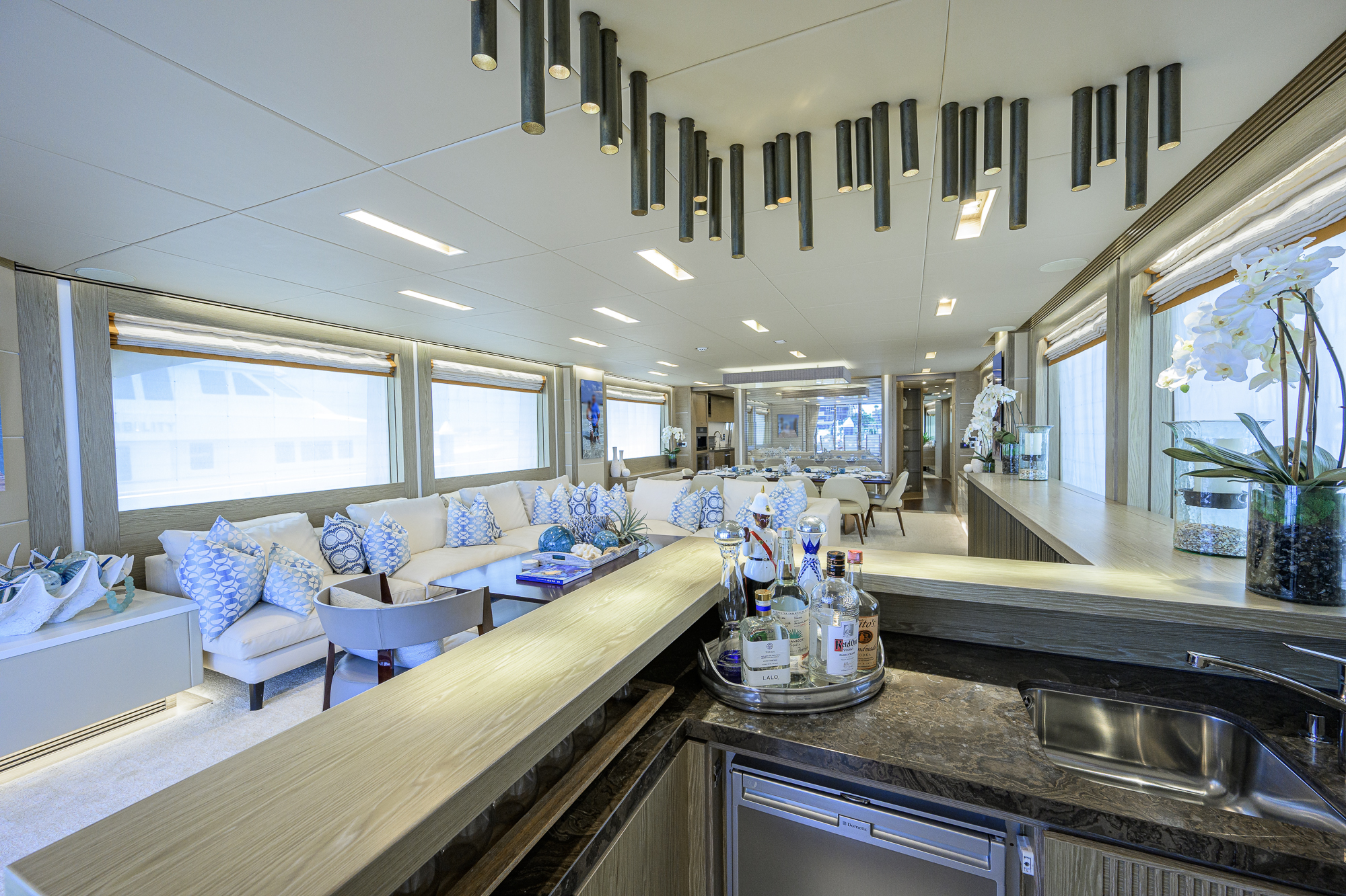 Short Story yacht photo 140