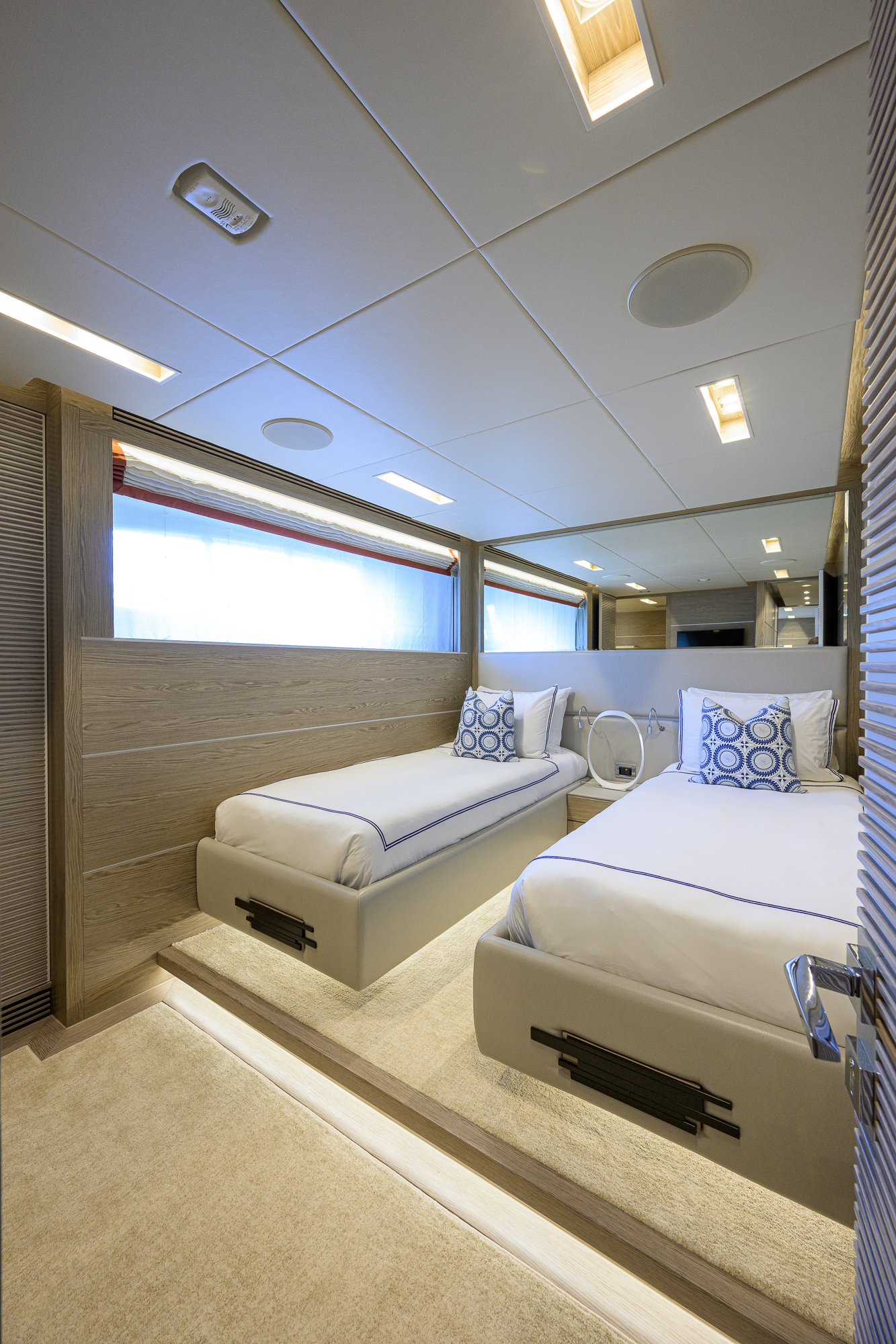 Short Story yacht photo 184