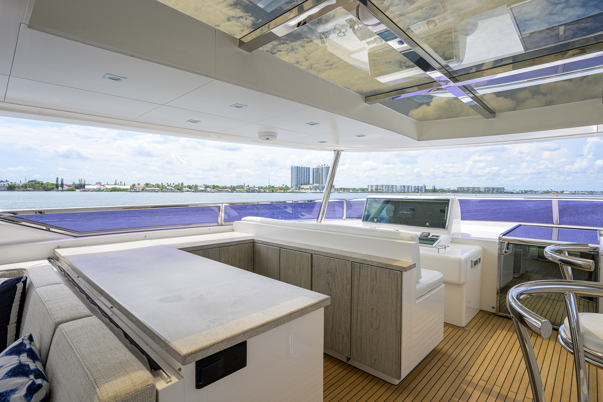 Short Story yacht photo 70
