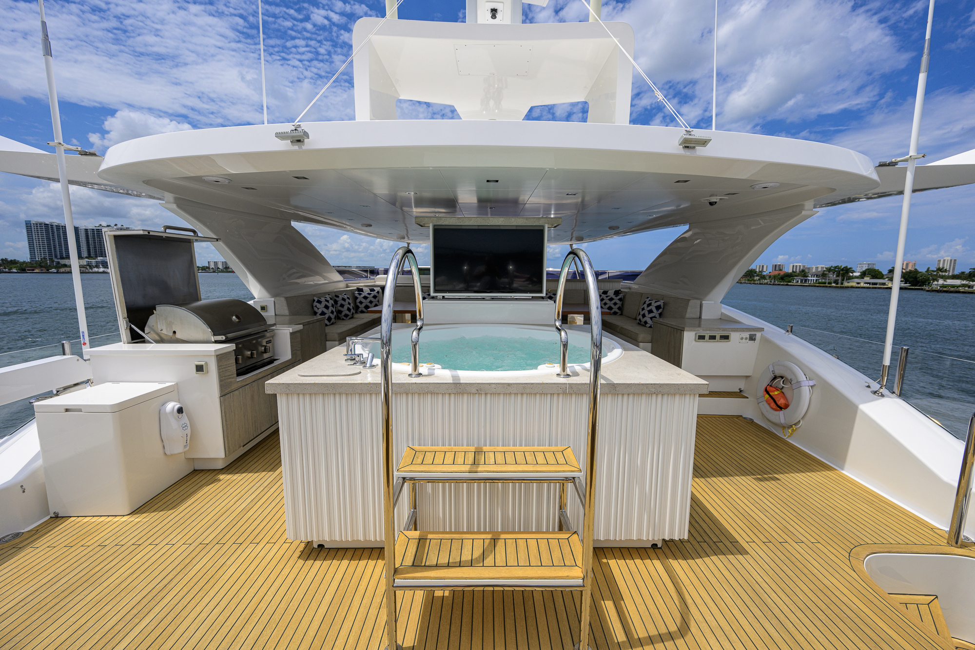 Short Story yacht photo 47