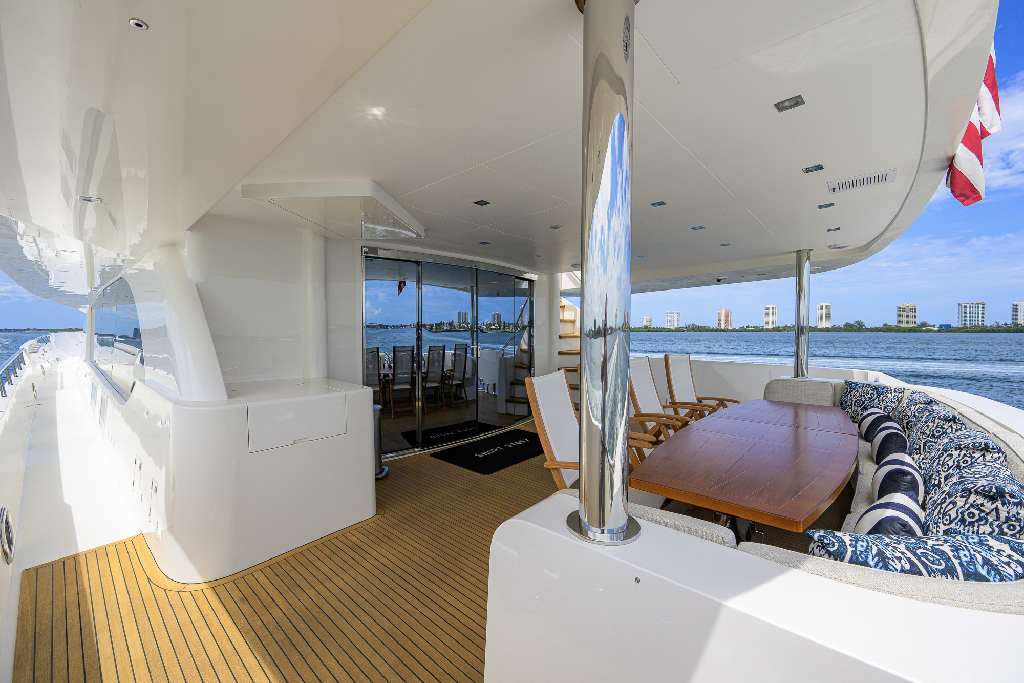 Short Story yacht photo 111