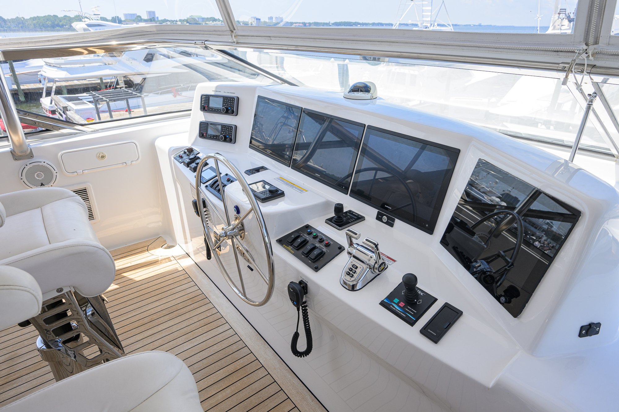 Wendy I yacht photo 24