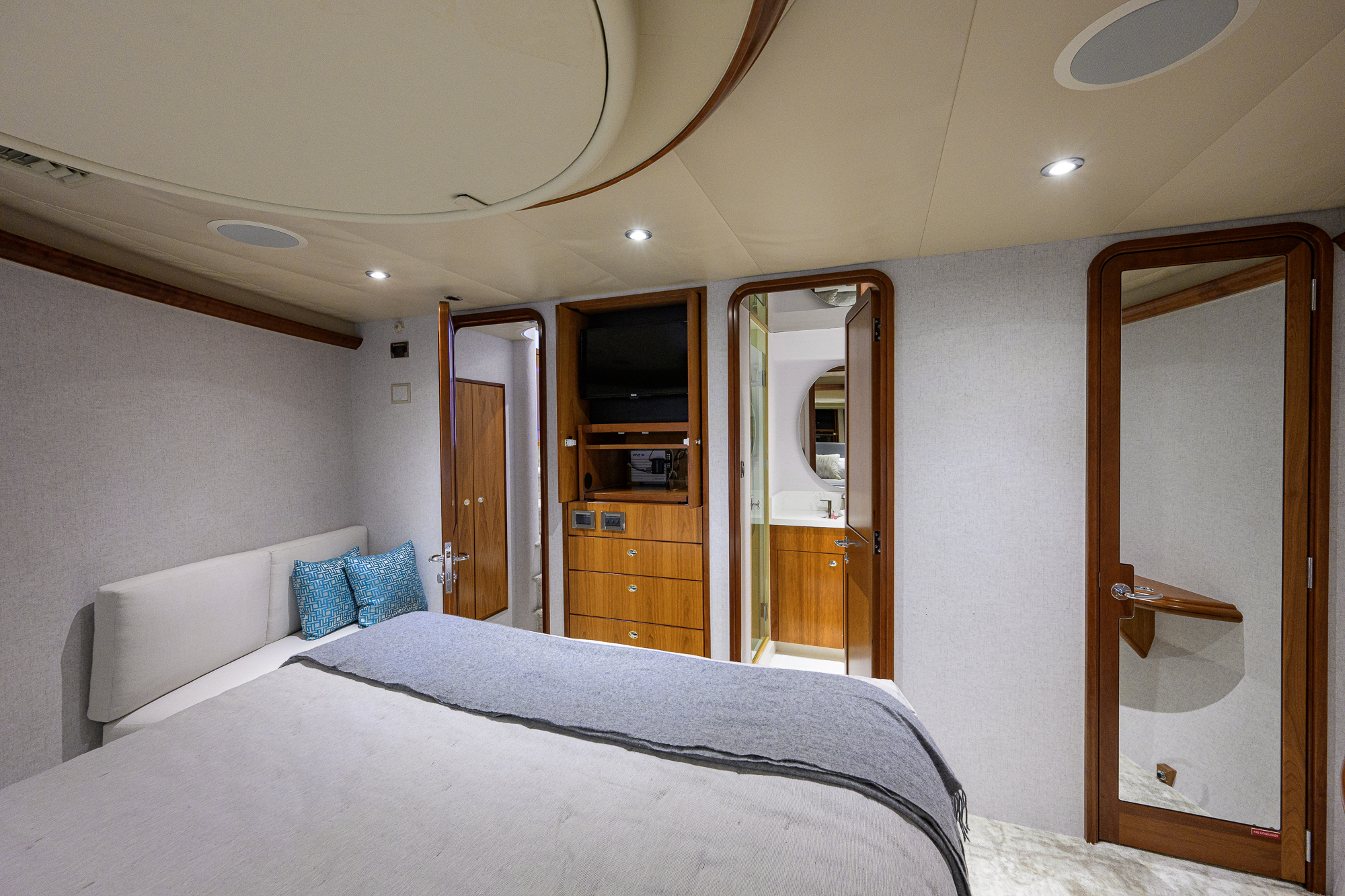 Breezy Day yacht photo 171