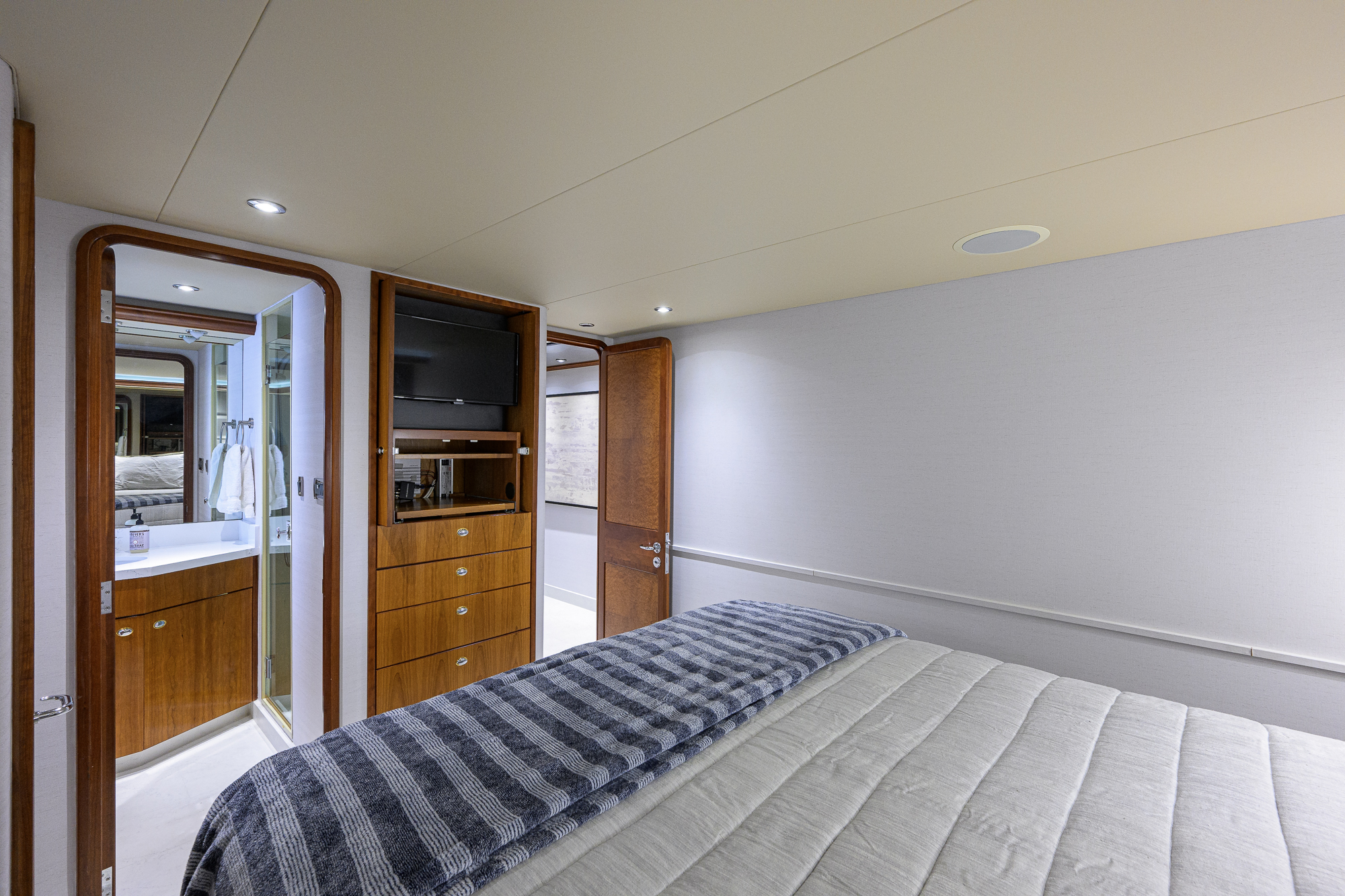 Breezy Day yacht photo 197