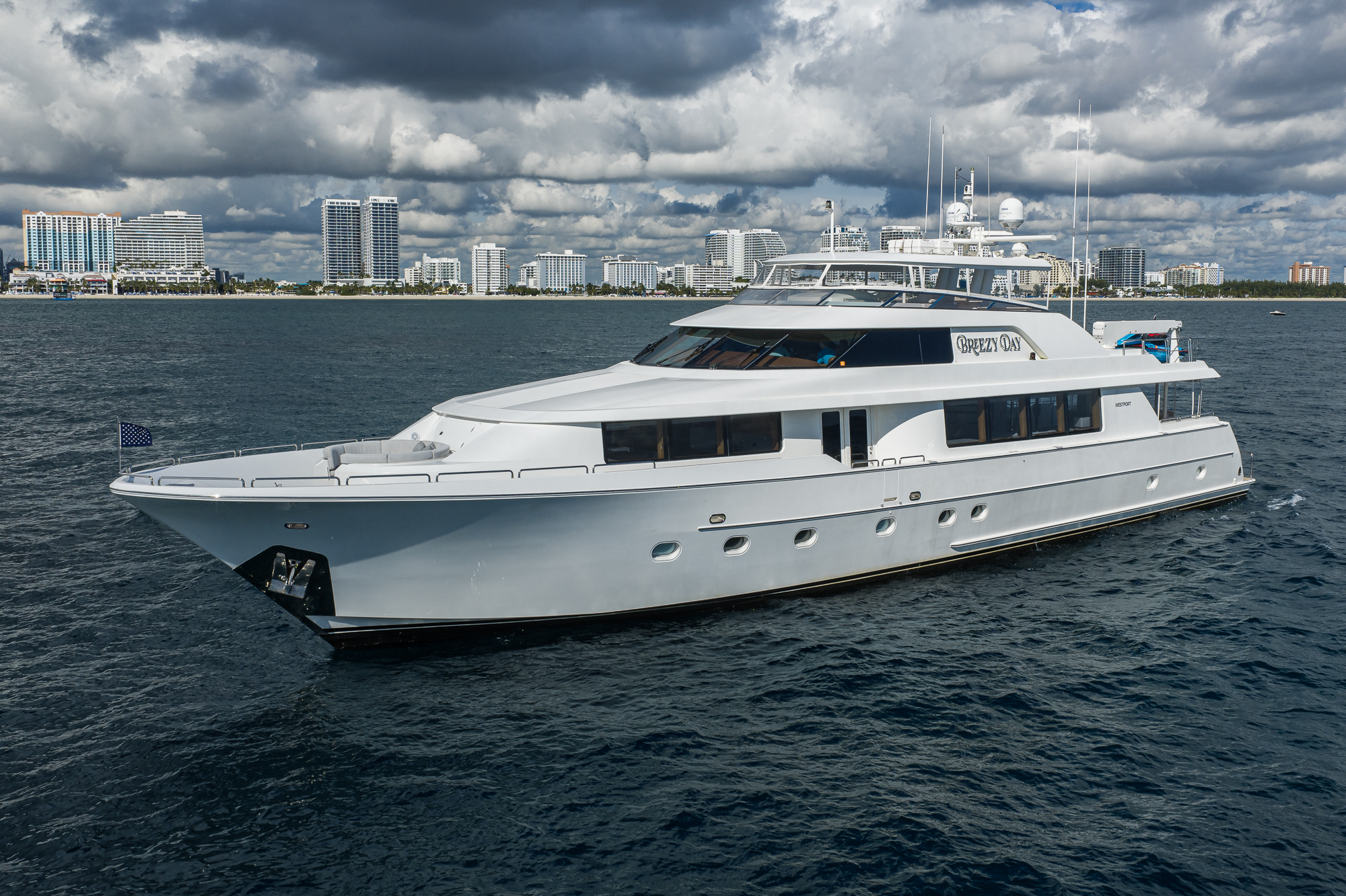 Breezy Day yacht photo 7